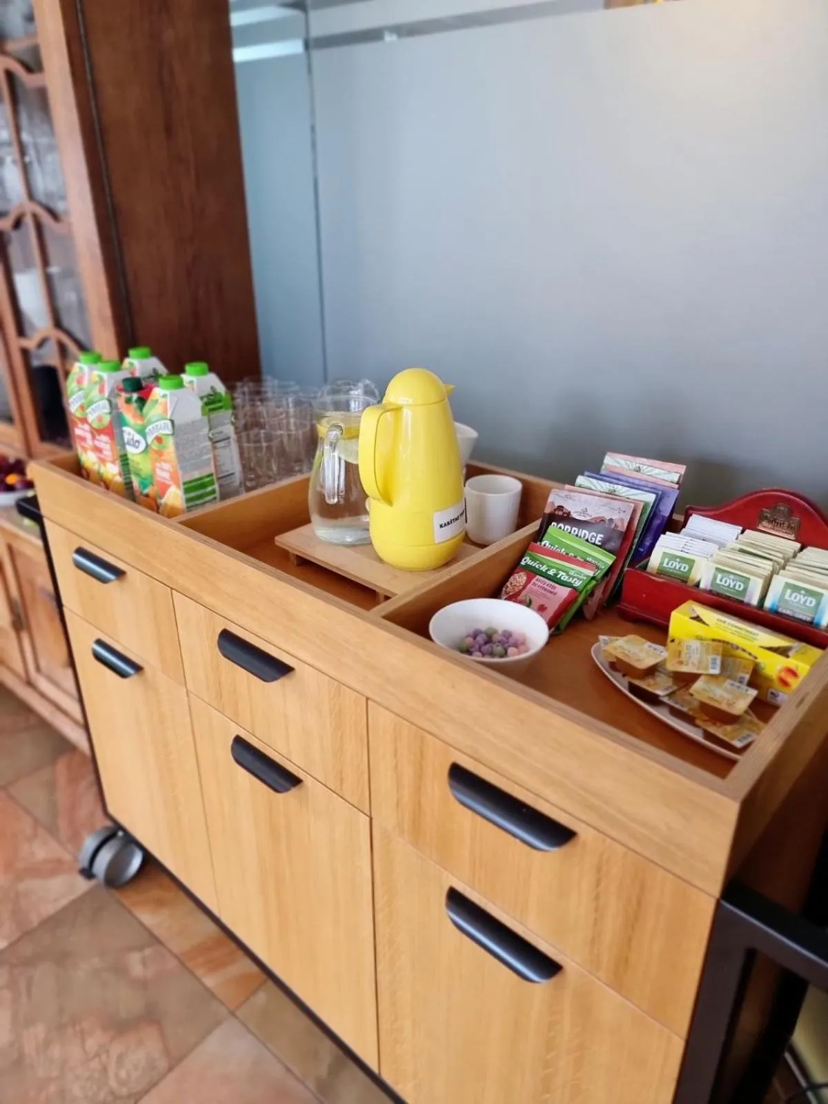 Breakfast in Info Hotel