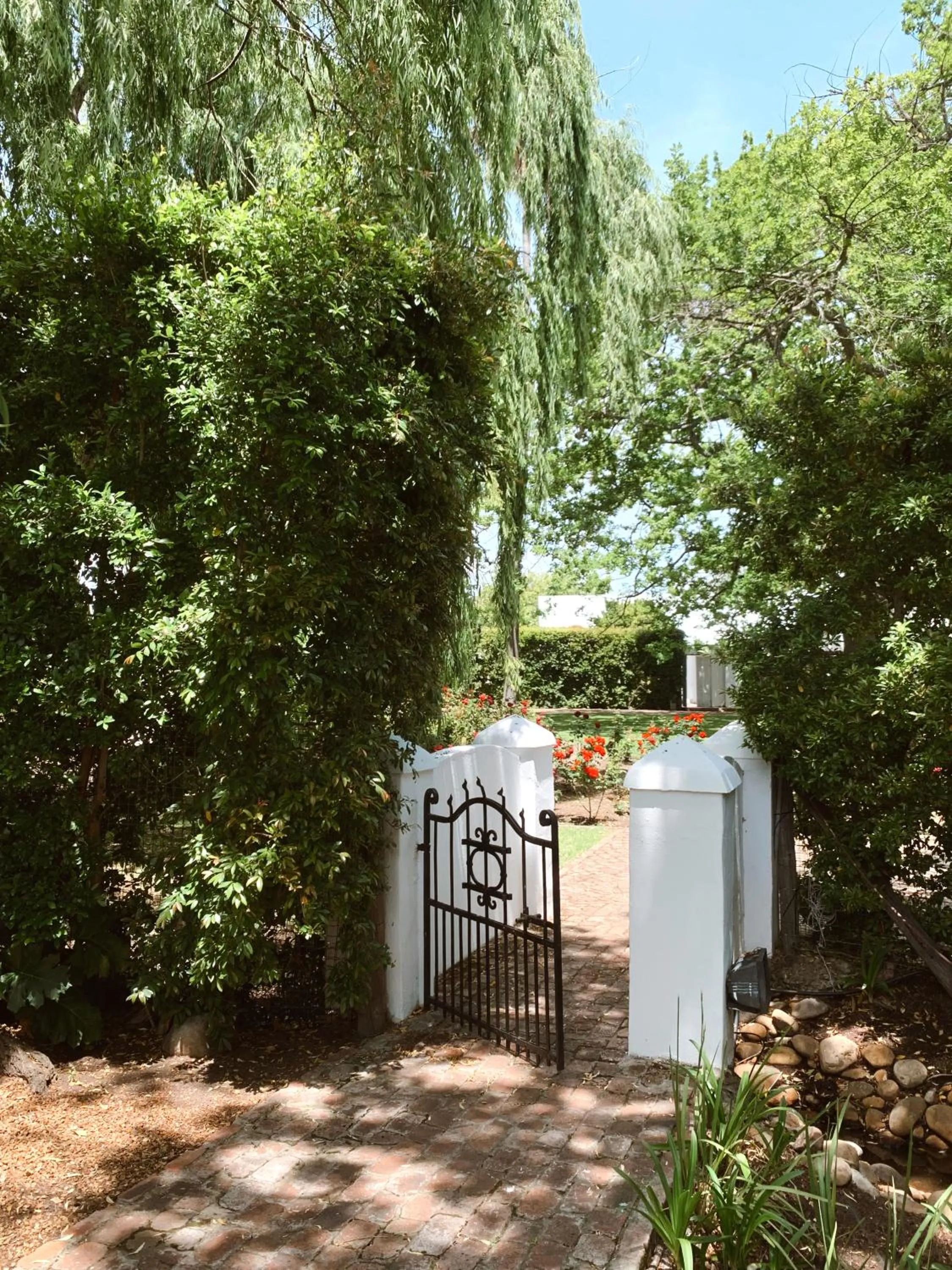 Facade/entrance in La Paris Estate