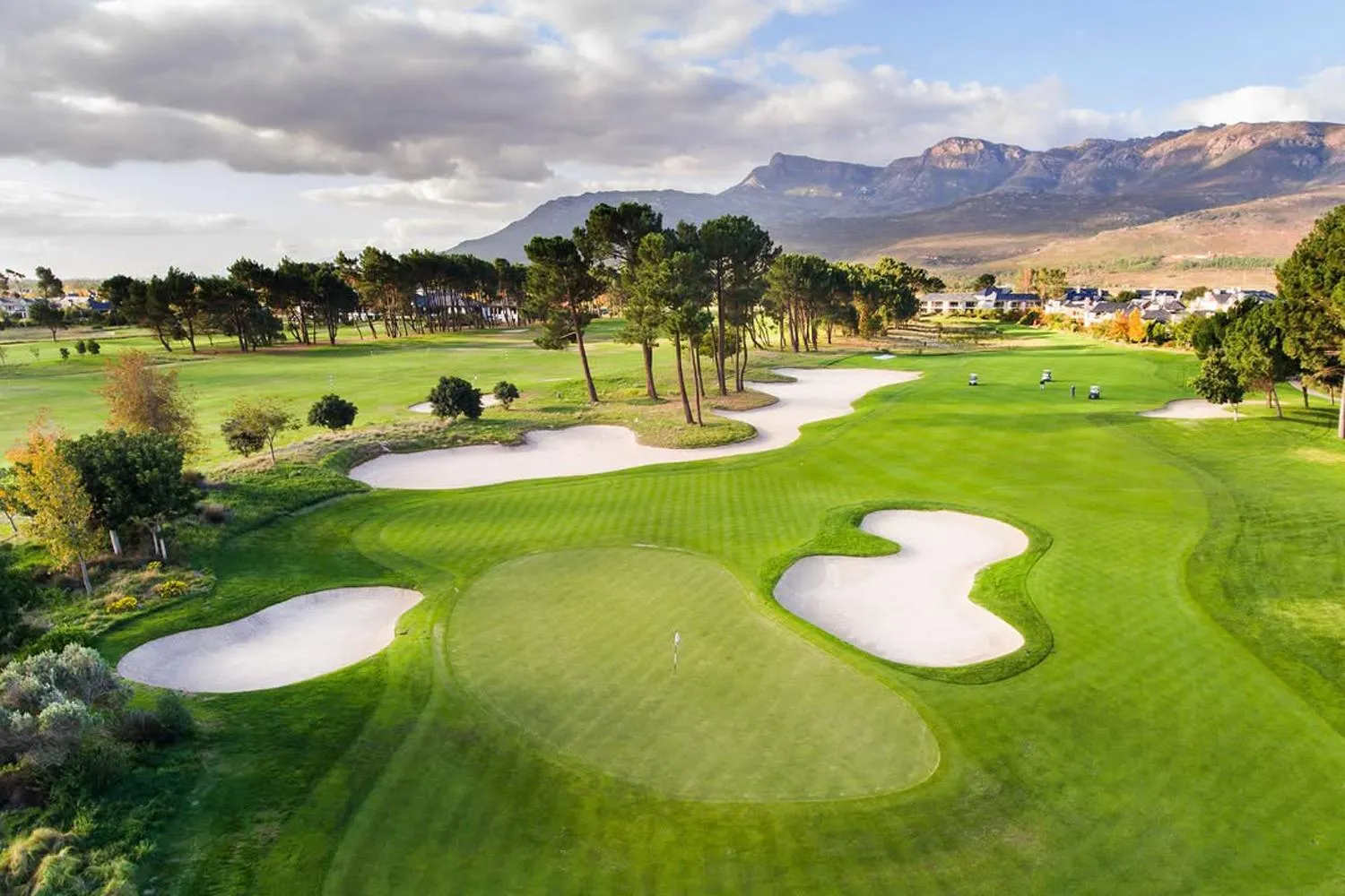 Golfcourse in La Paris Estate