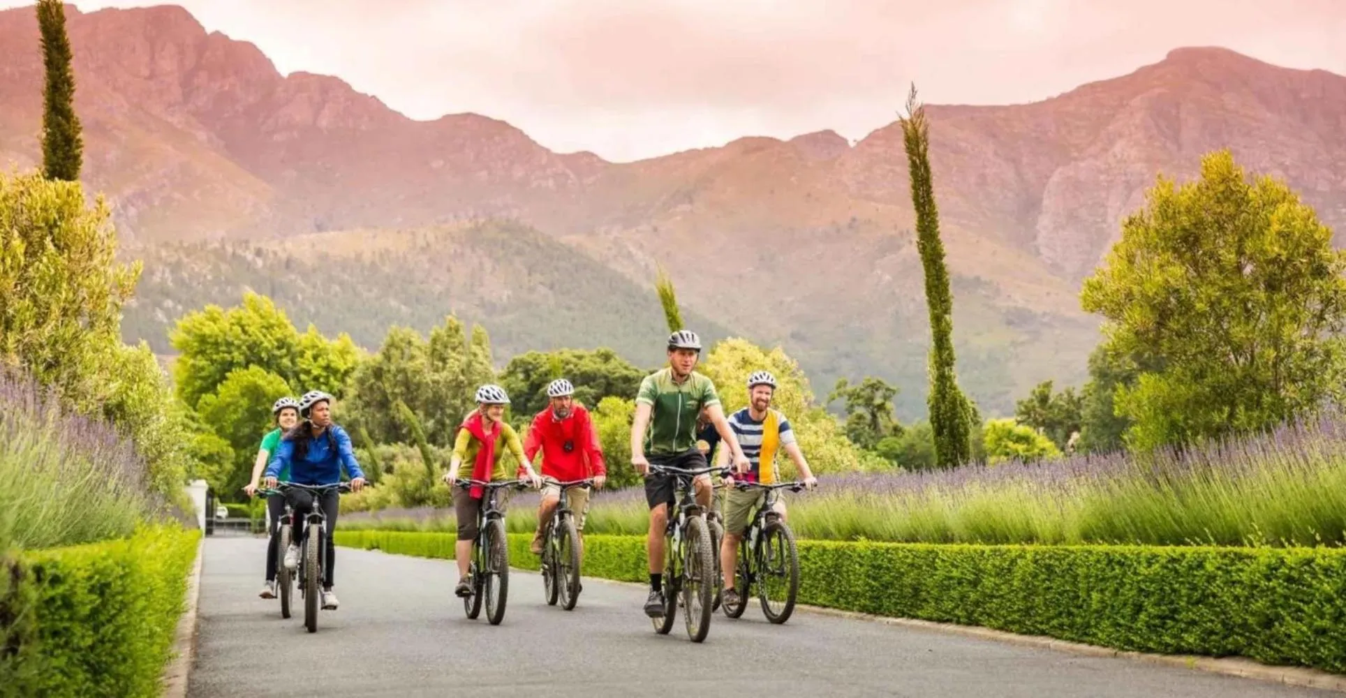 Cycling in La Paris Estate