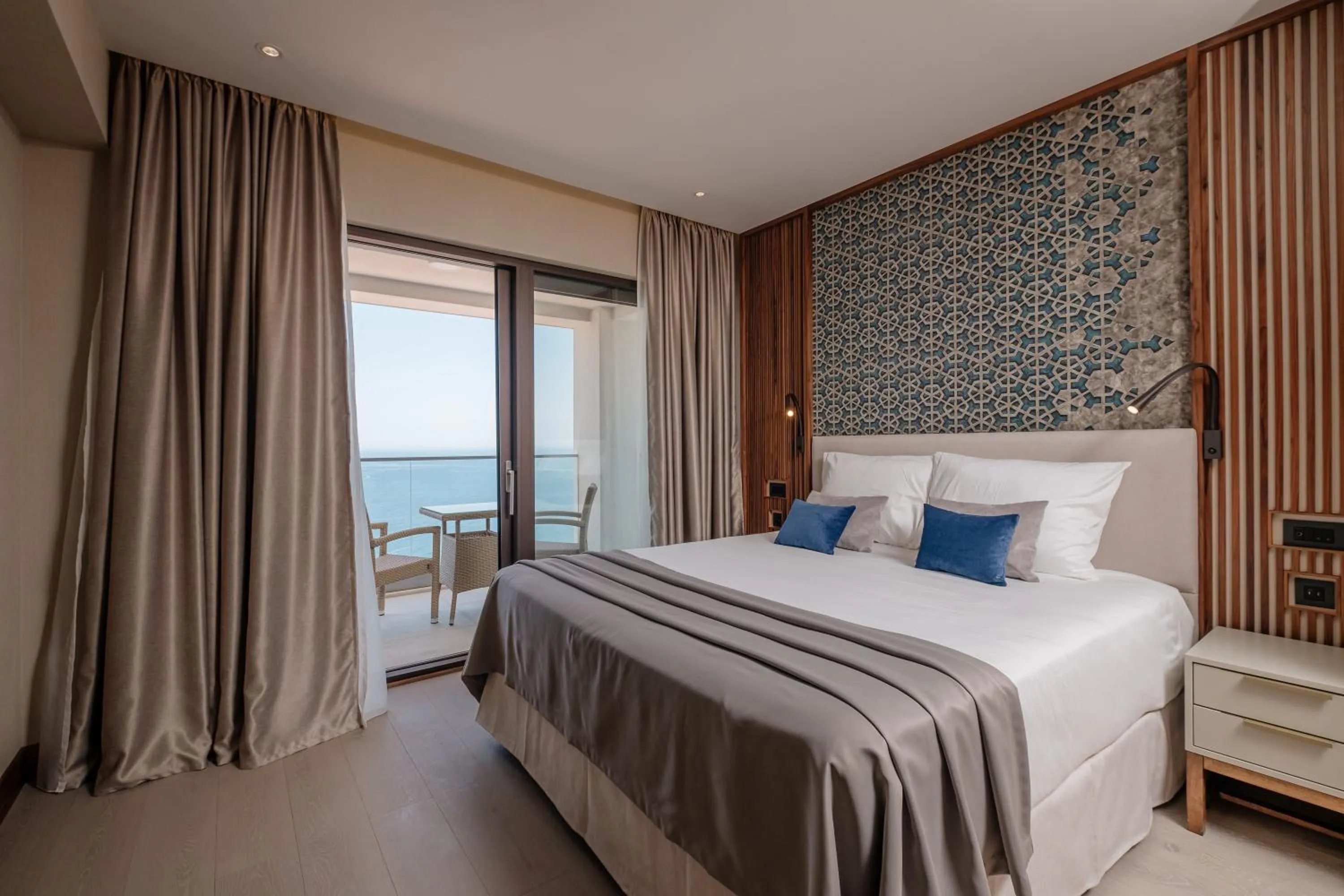 Bed in ĀNANTI Resort, Residences & Beach Club - The Leading Hotels of the World