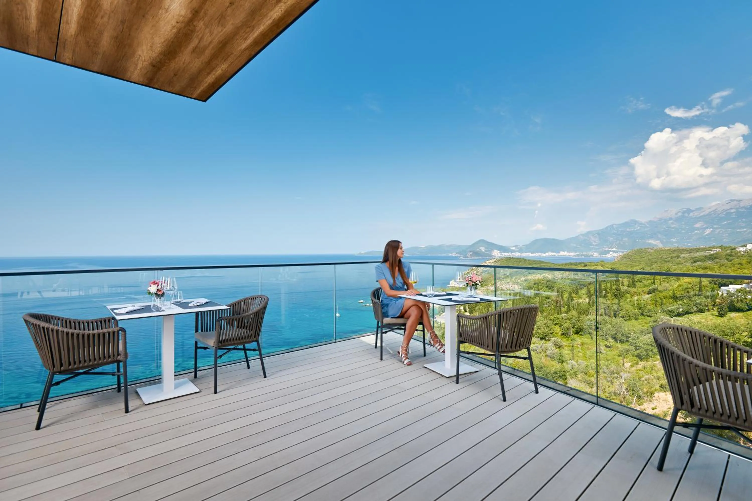 Restaurant/places to eat in ĀNANTI Resort, Residences & Beach Club - The Leading Hotels of the World