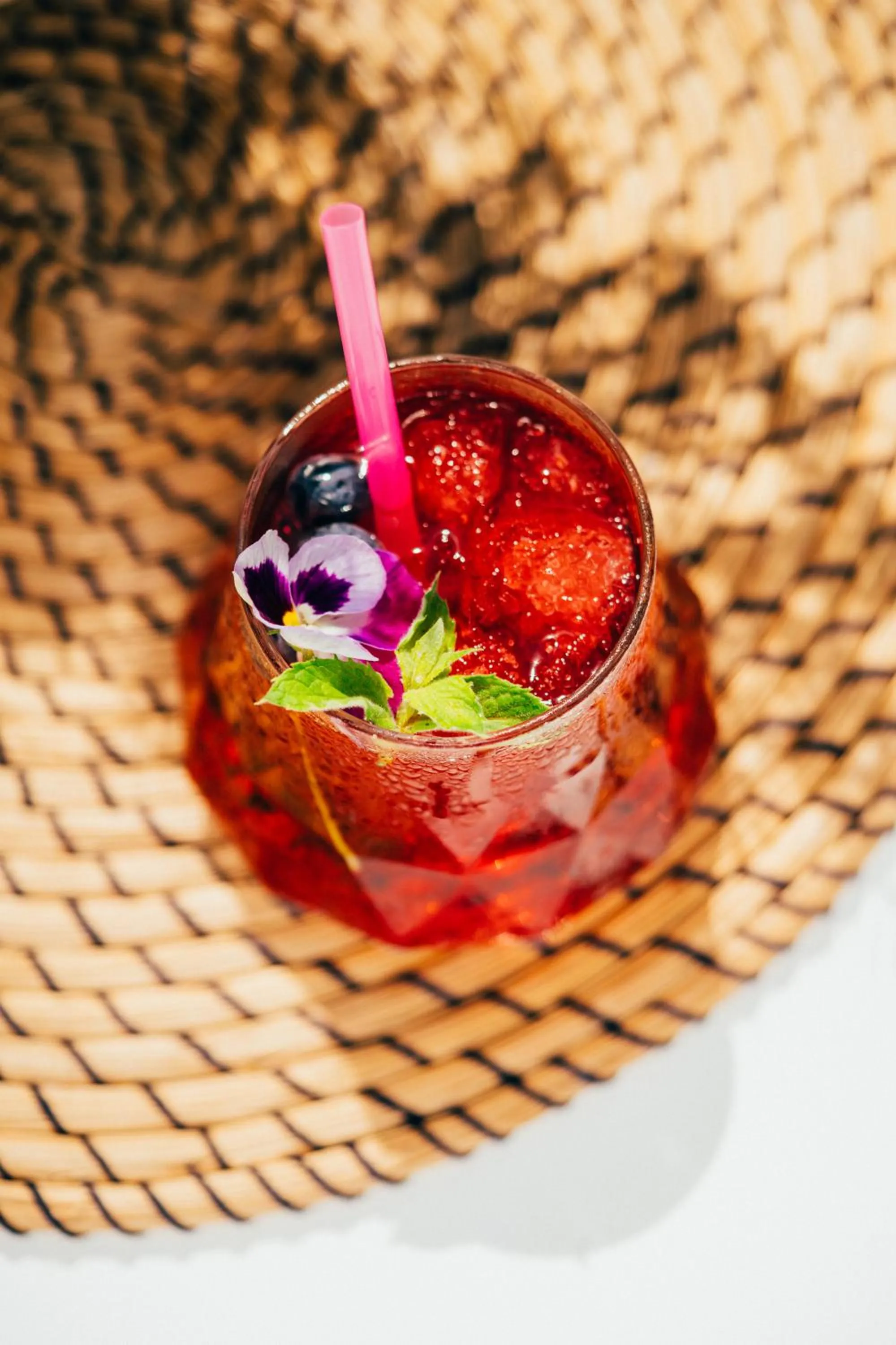 Food and drinks in ĀNANTI Resort, Residences & Beach Club - The Leading Hotels of the World