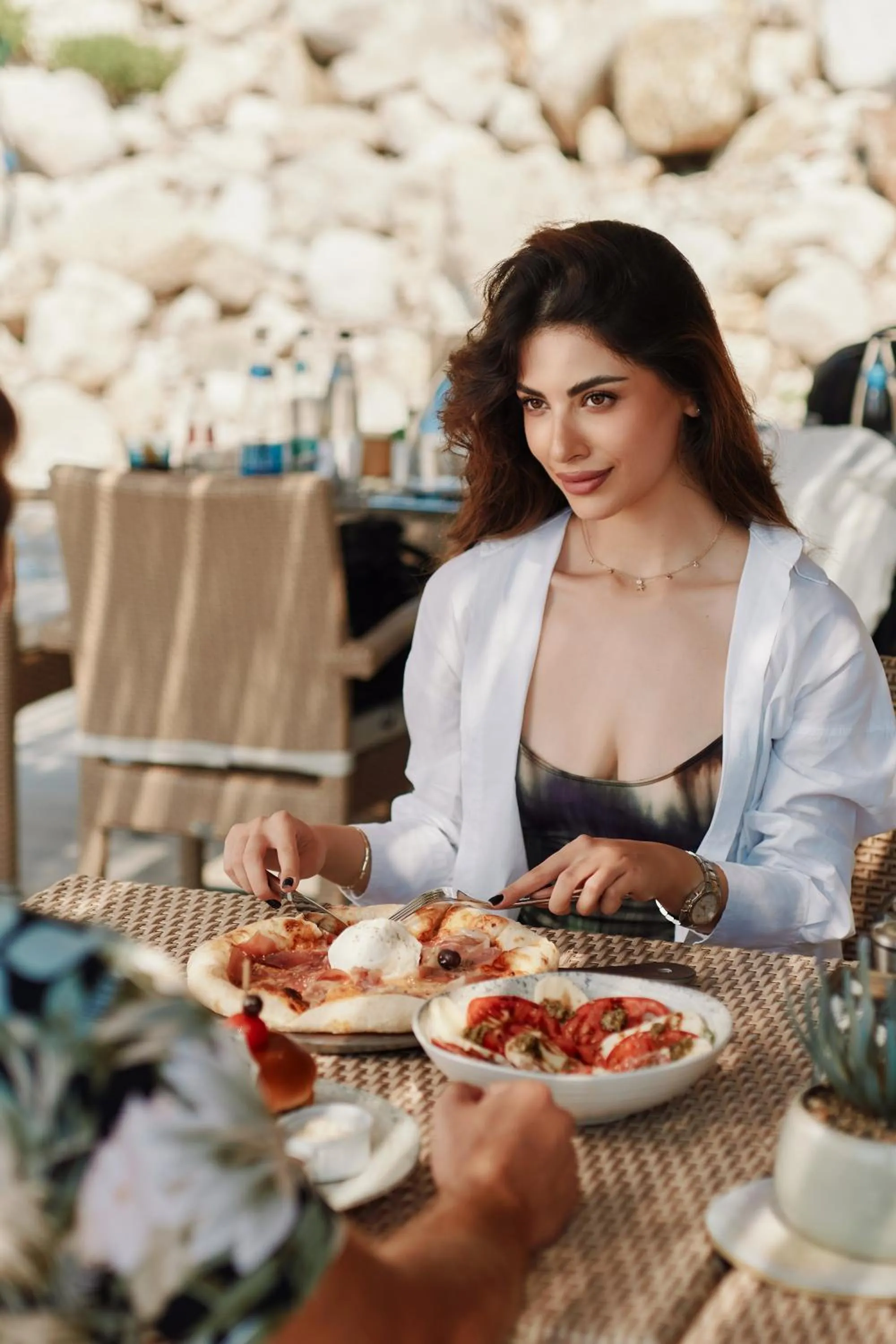 Food and drinks in ĀNANTI Resort, Residences & Beach Club - The Leading Hotels of the World