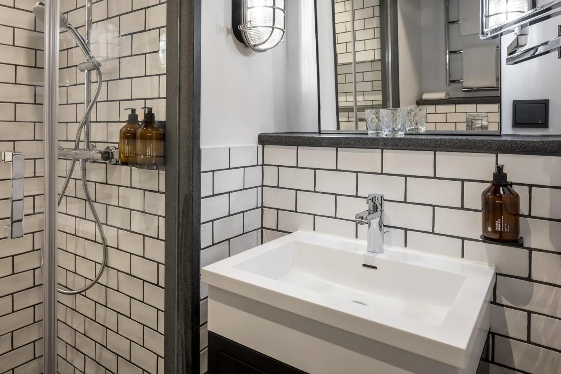 Bathroom in Hotel AMO by AMANO Friedrichstraße