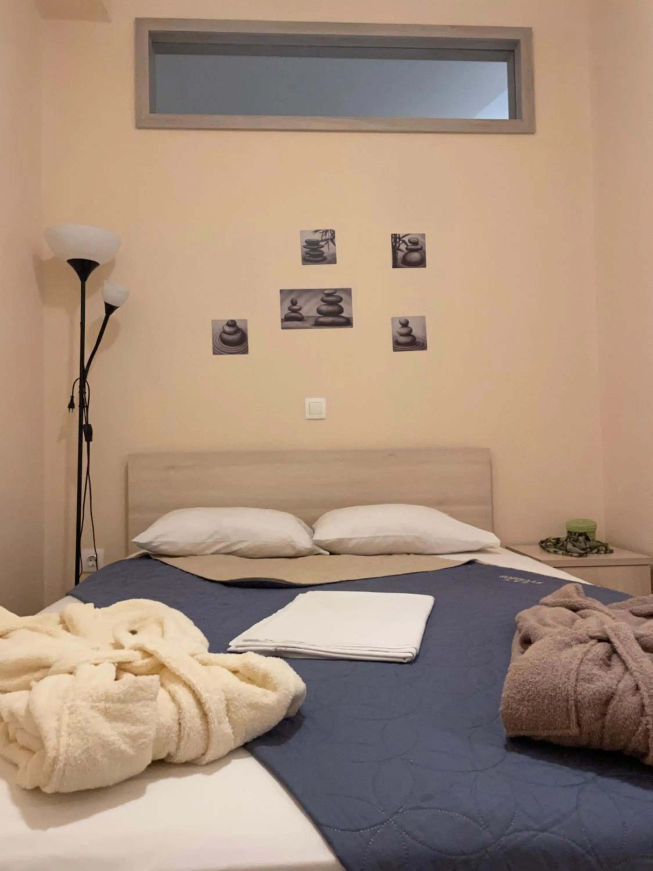 Bed in G&M Luxury Studios