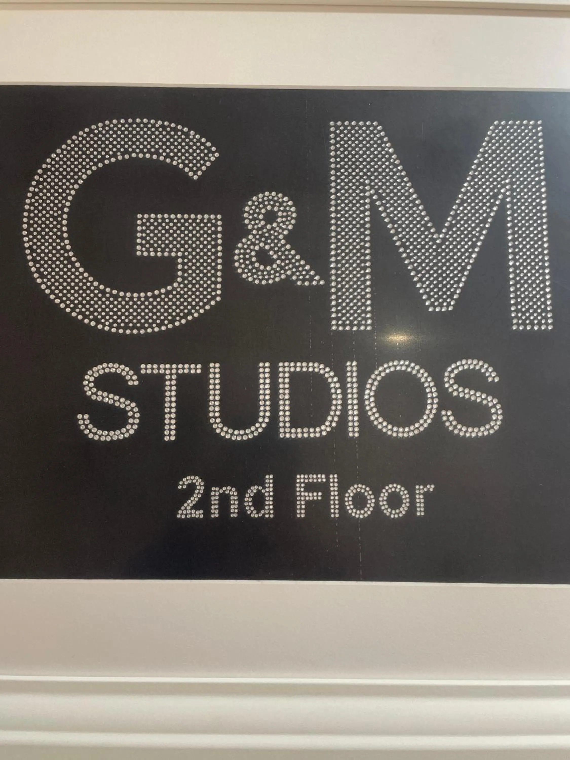 Decorative detail in G&M Luxury Studios