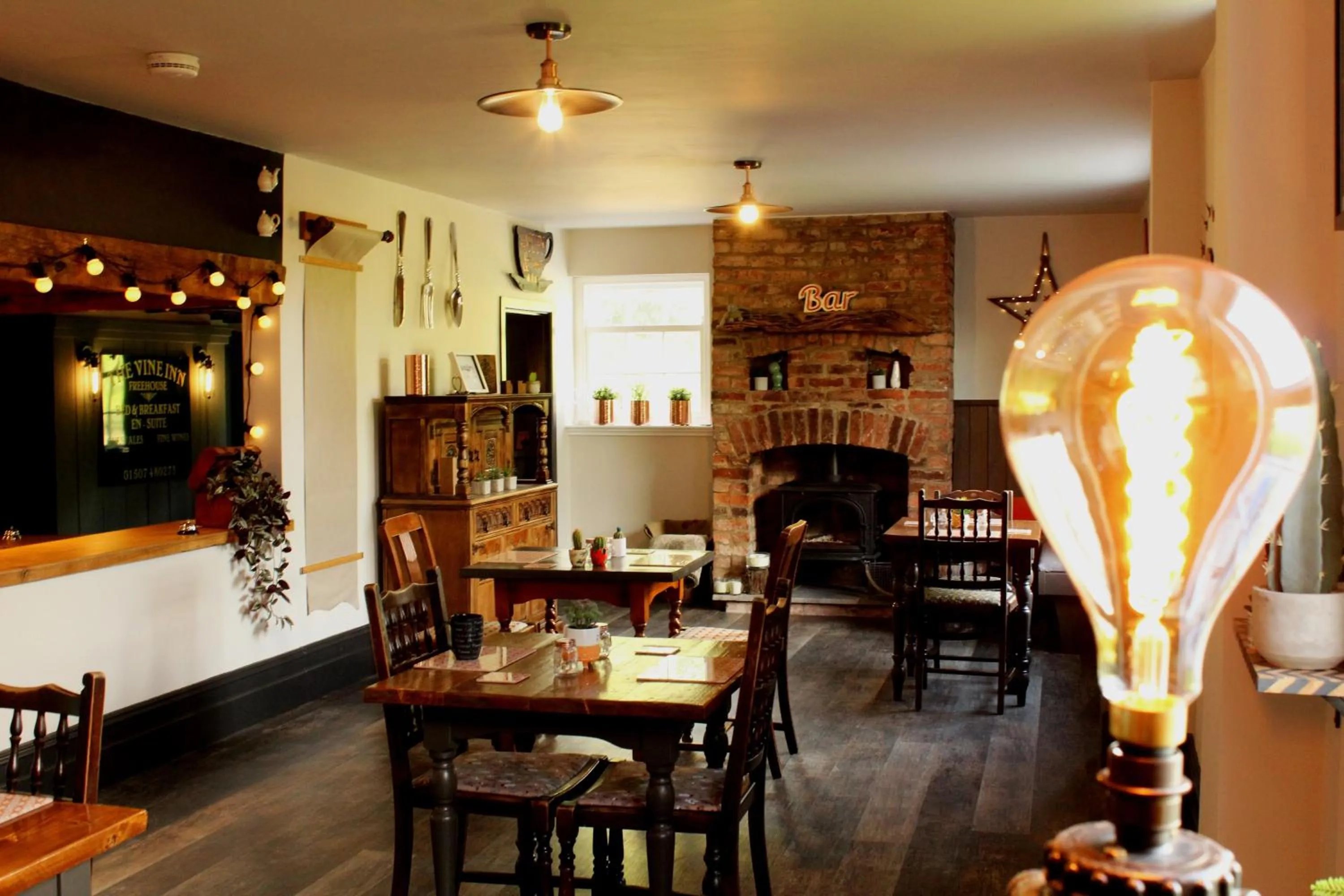 Restaurant/places to eat in The Vine B & B