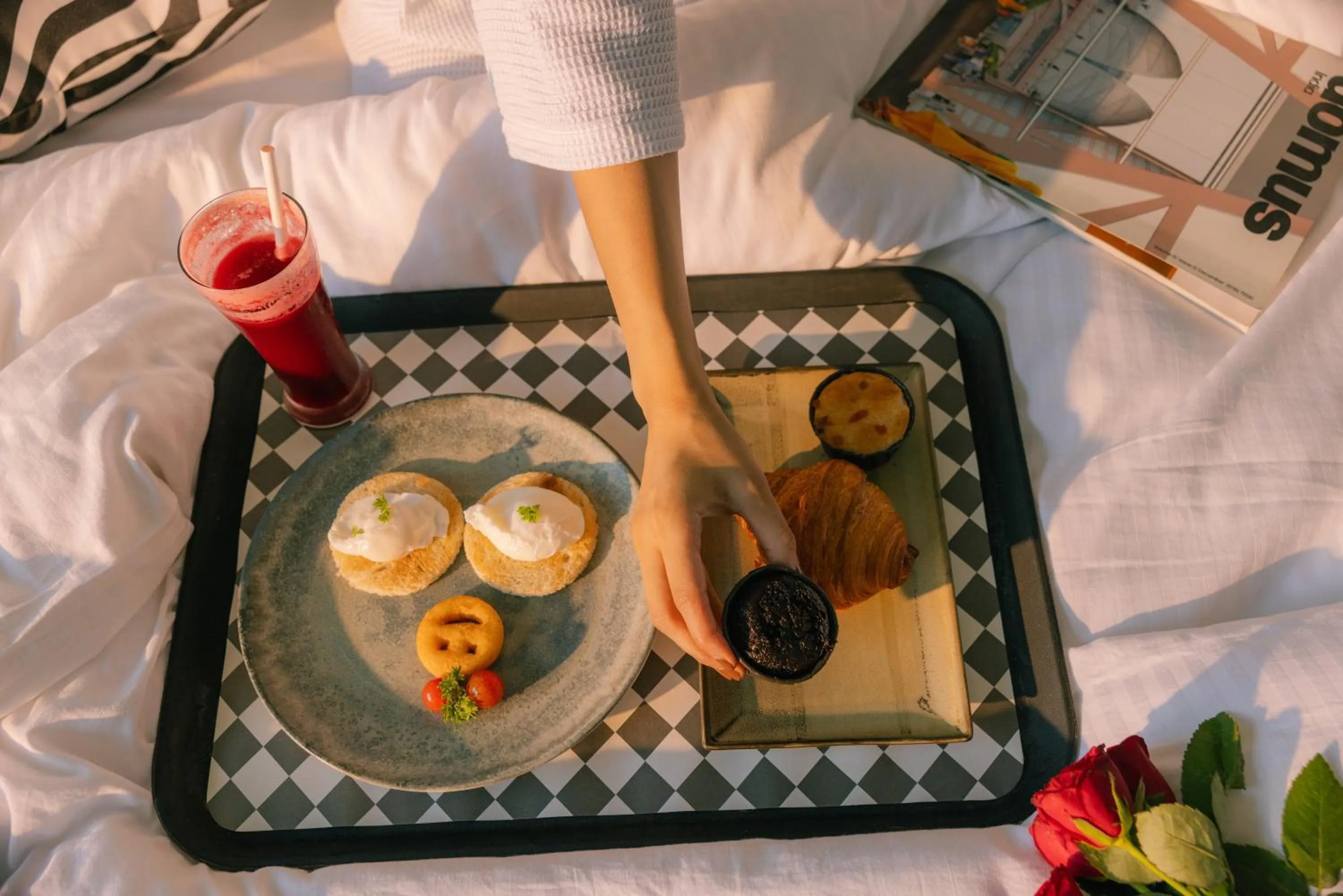 Dining area in Sunday Hotel Chandigarh Zirakpur