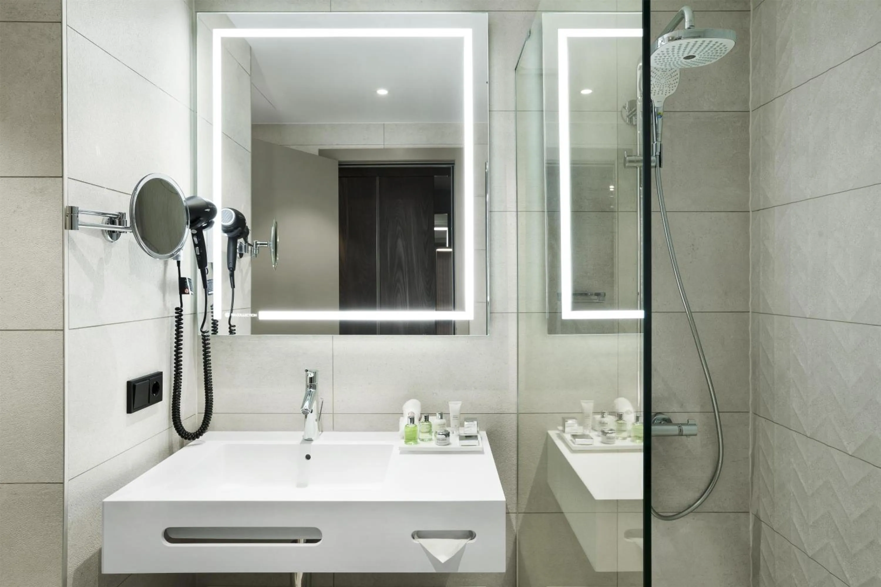 Bathroom in NH Porto Jardim