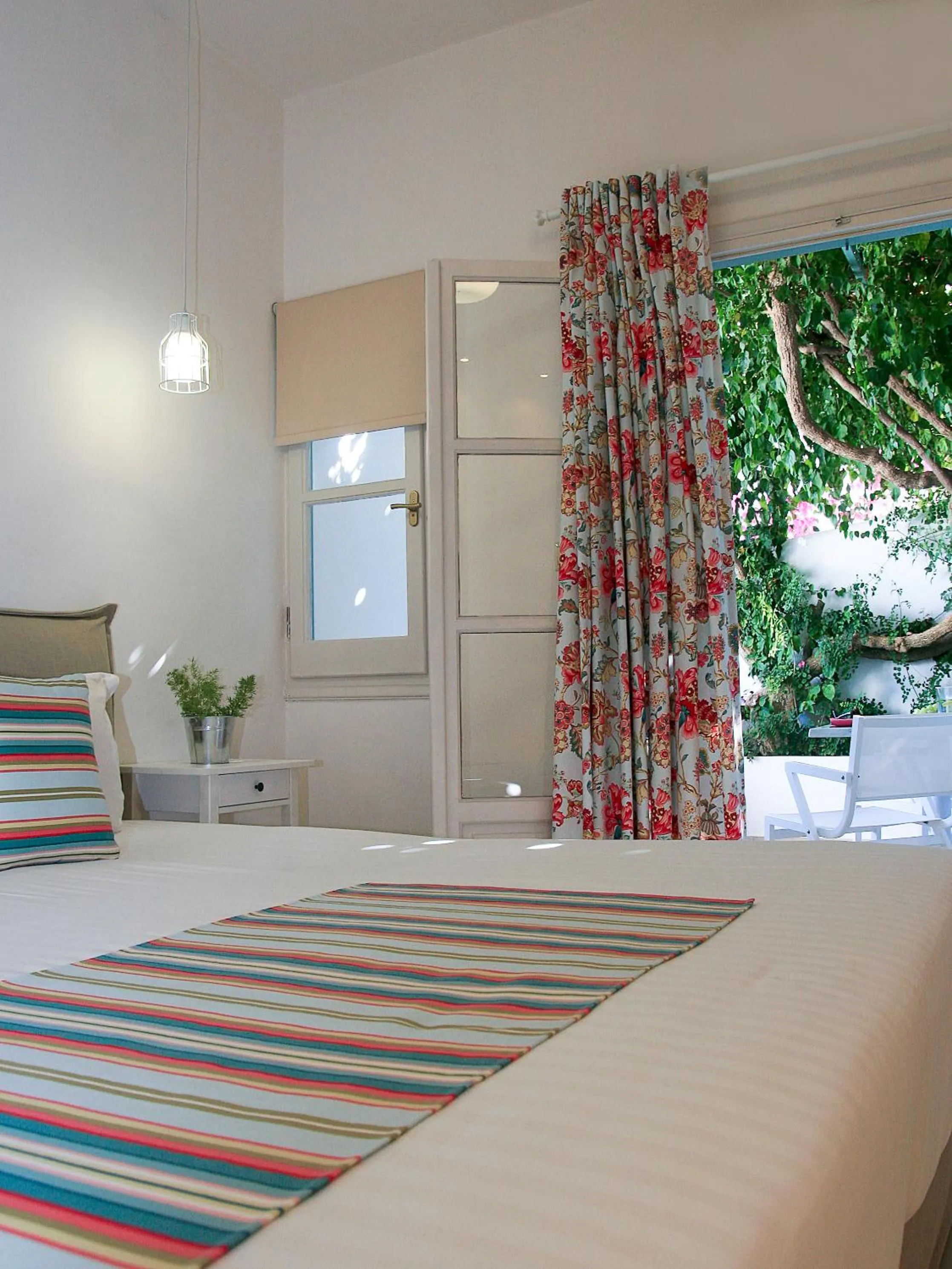 Decorative detail, Bed in Aphrodite Studios