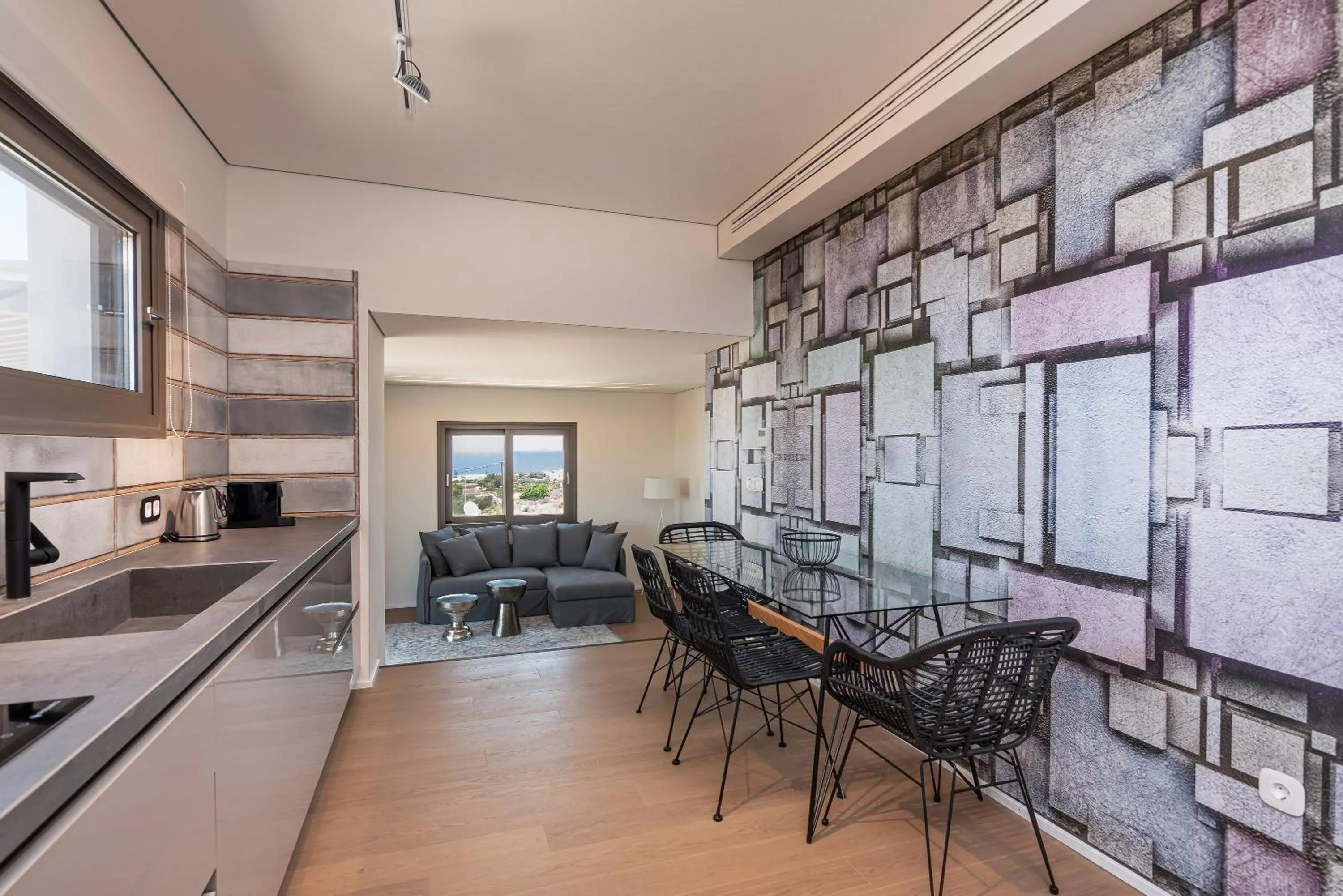 Kitchen or kitchenette in Onira Suite Dreams