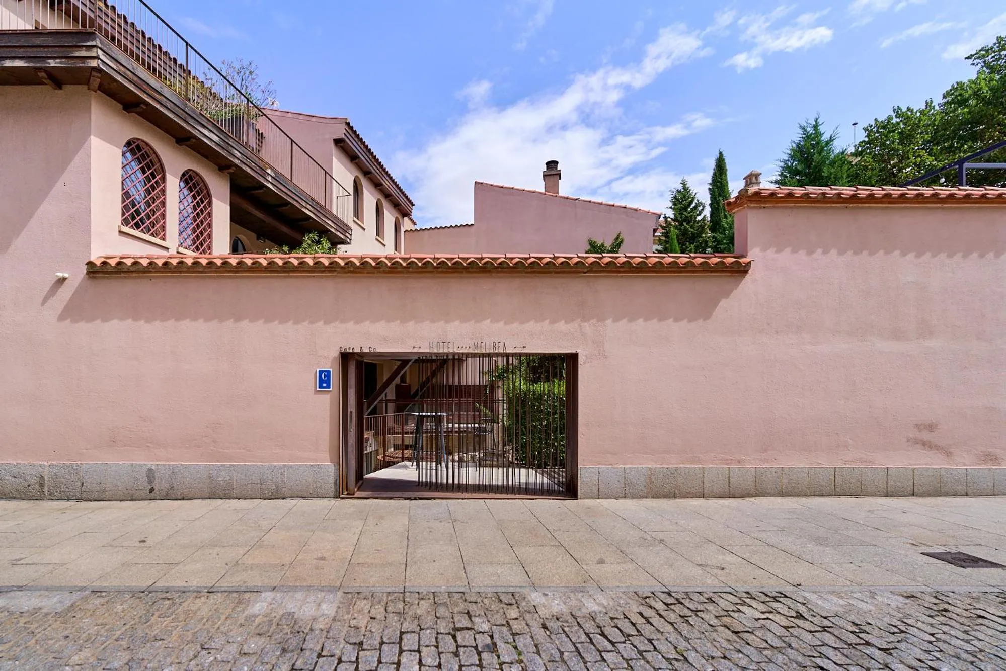 Facade/entrance in Hotel Melibea by gaiarooms