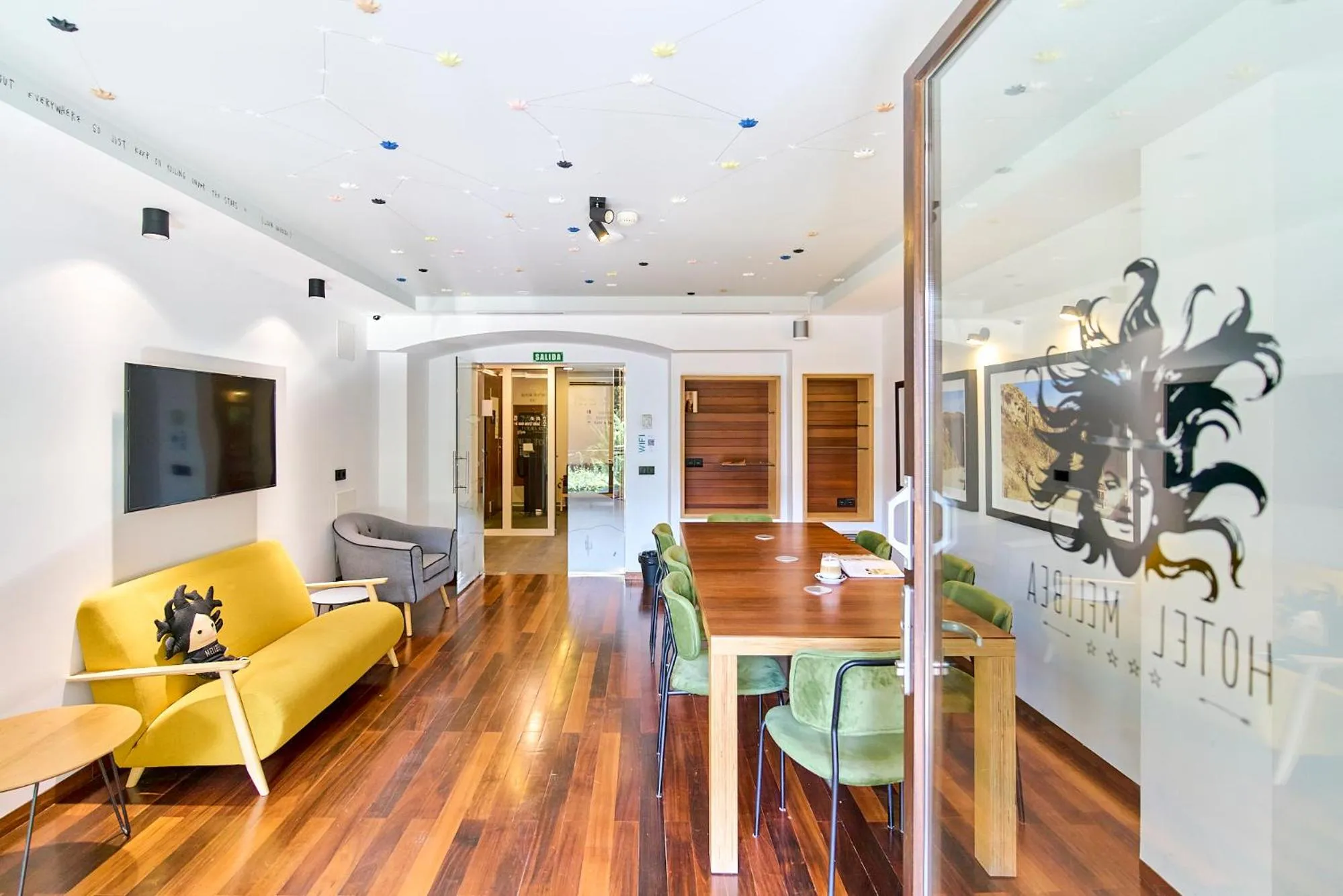 Area and facilities in Hotel Melibea by gaiarooms