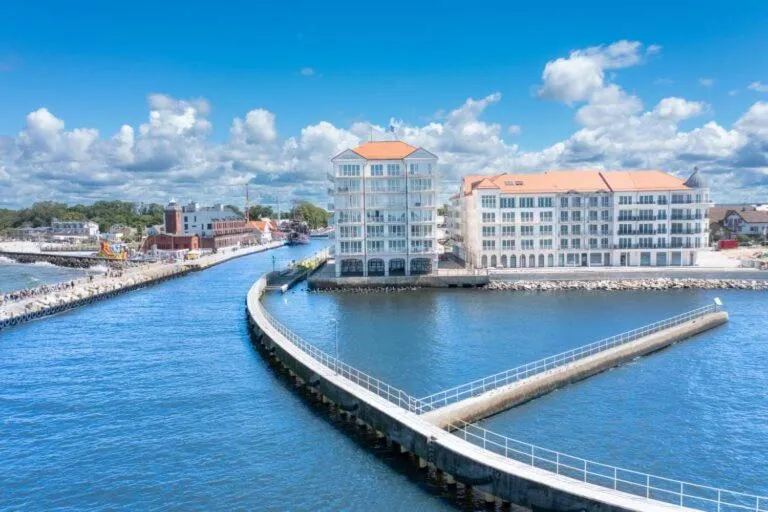 Property building in Marina Royale Darłowo - Apartamenty Ultra Mar nad morzem