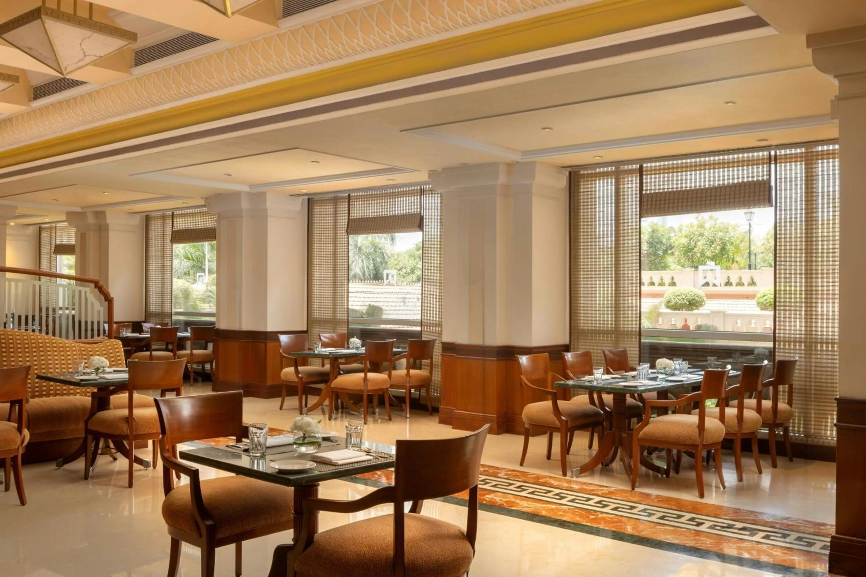 Restaurant/places to eat in ITC Grand Central, a Luxury Collection Hotel, Mumbai