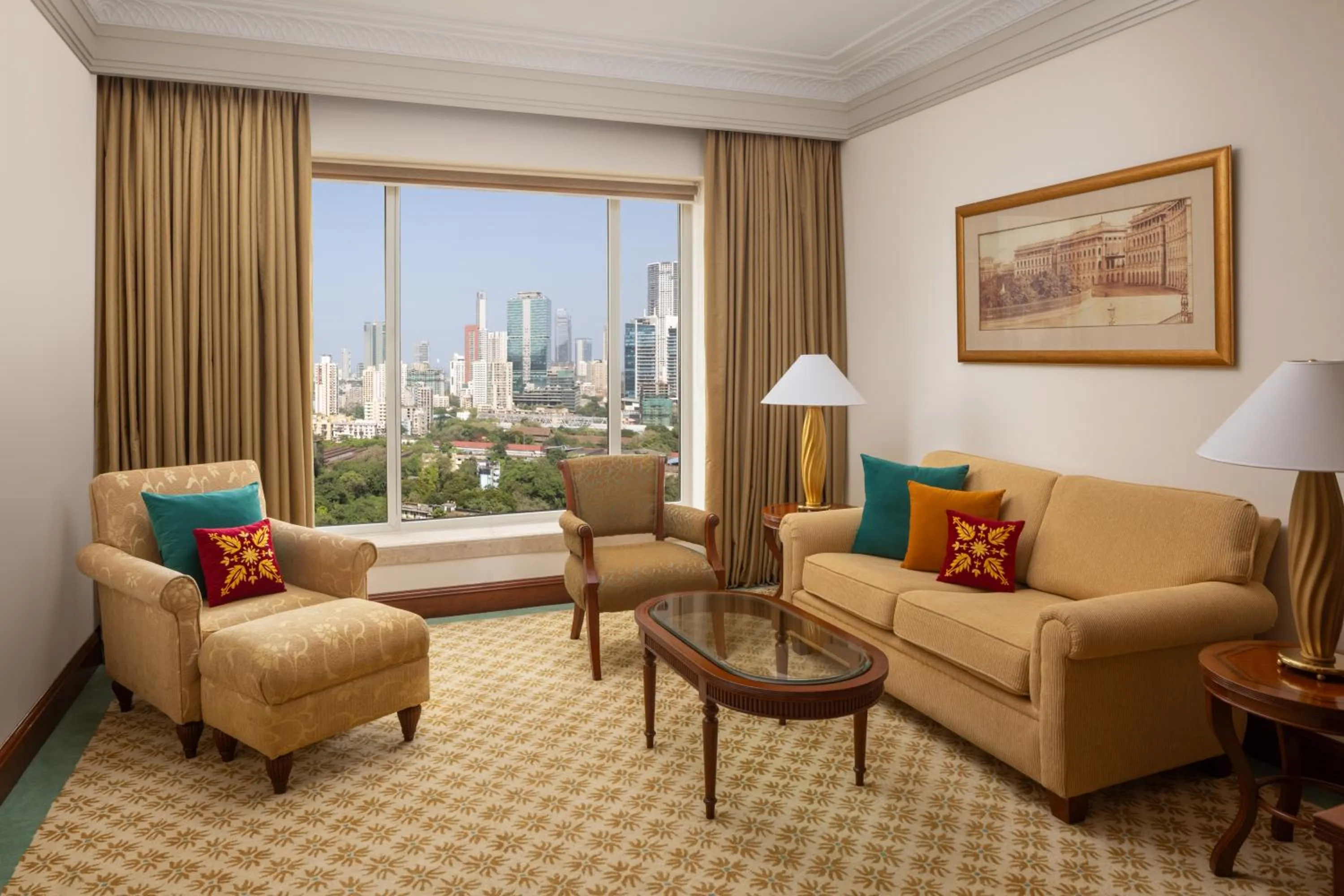 Living room in ITC Grand Central, a Luxury Collection Hotel, Mumbai