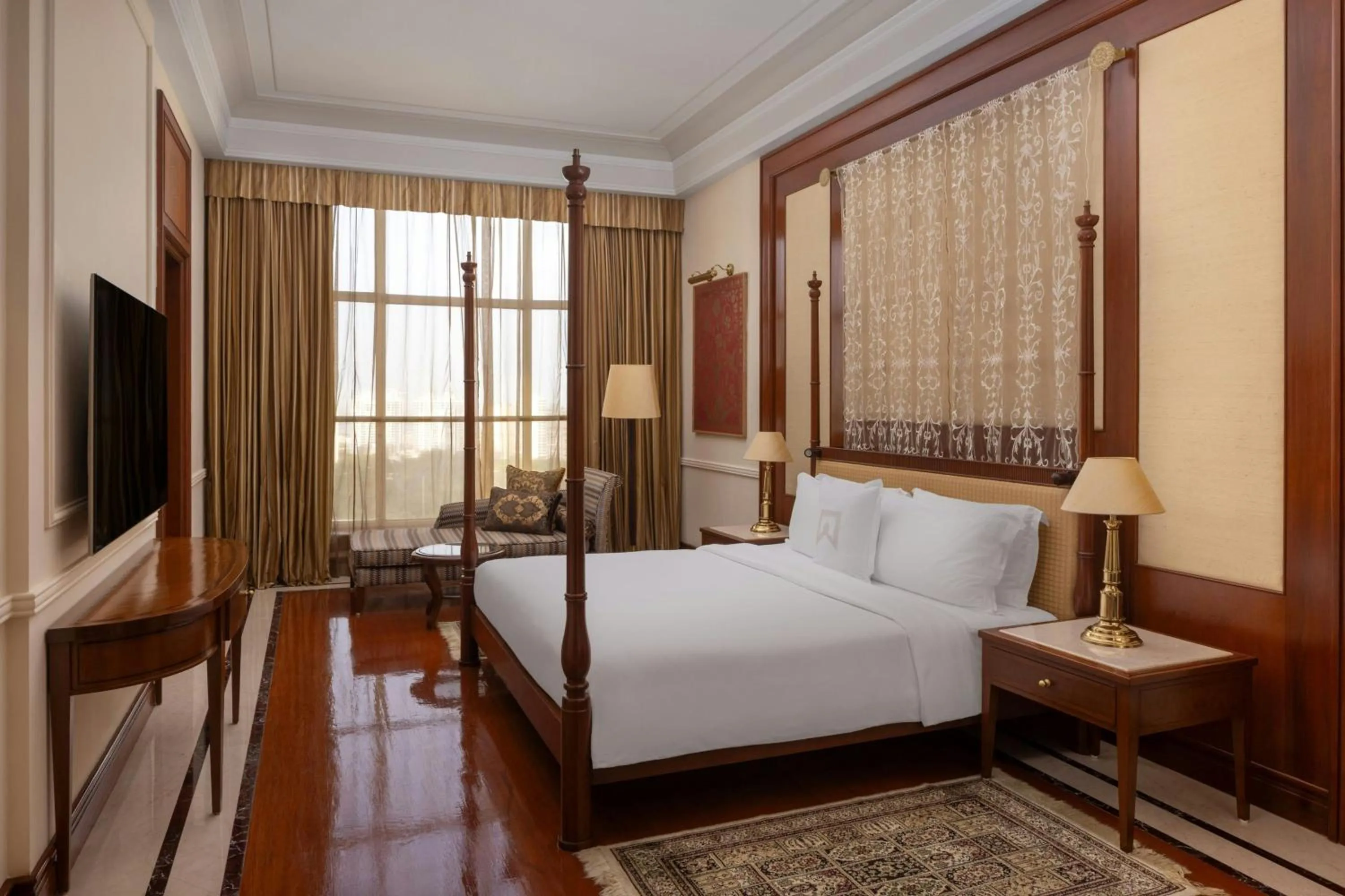 Photo of the whole room, Bed in ITC Grand Central, a Luxury Collection Hotel, Mumbai