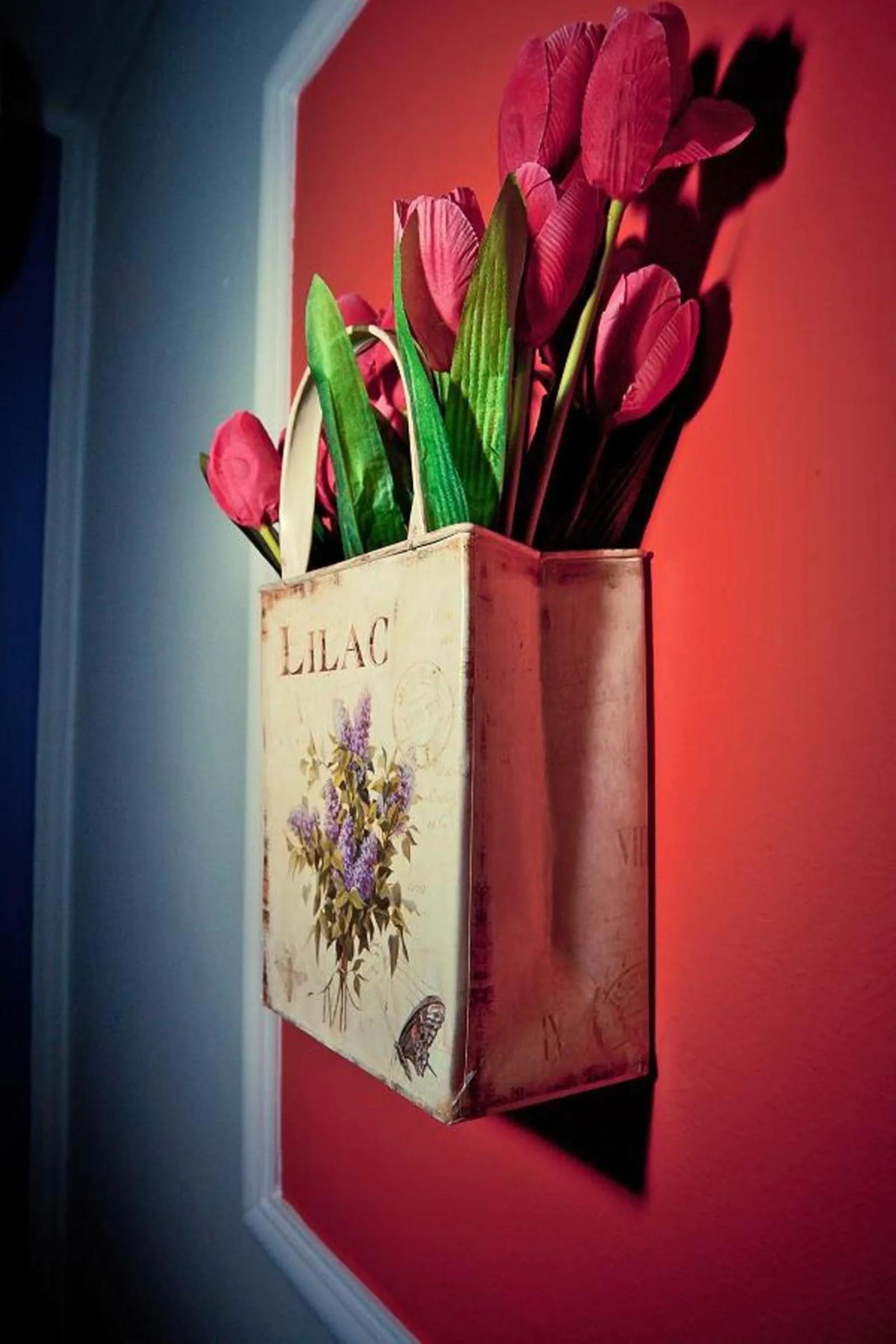 Decorative detail in Falirala Central