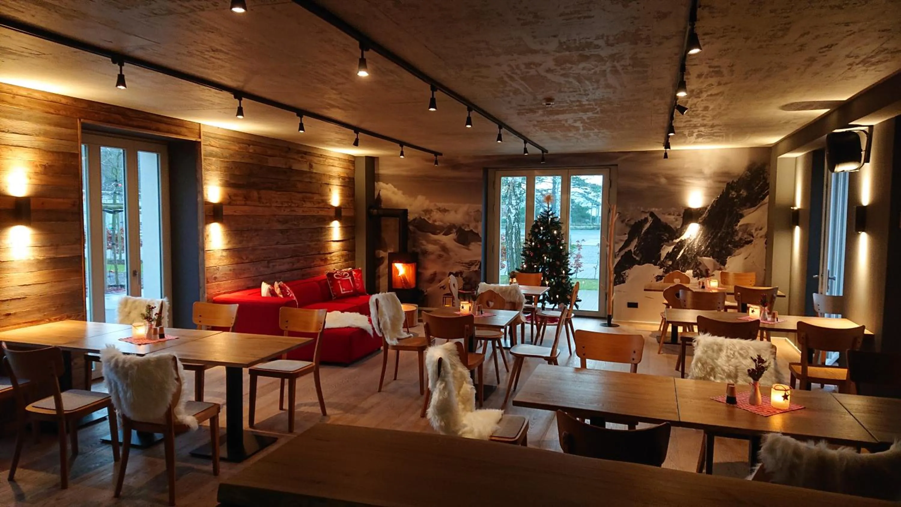 Restaurant/places to eat in Mariandl am Meer