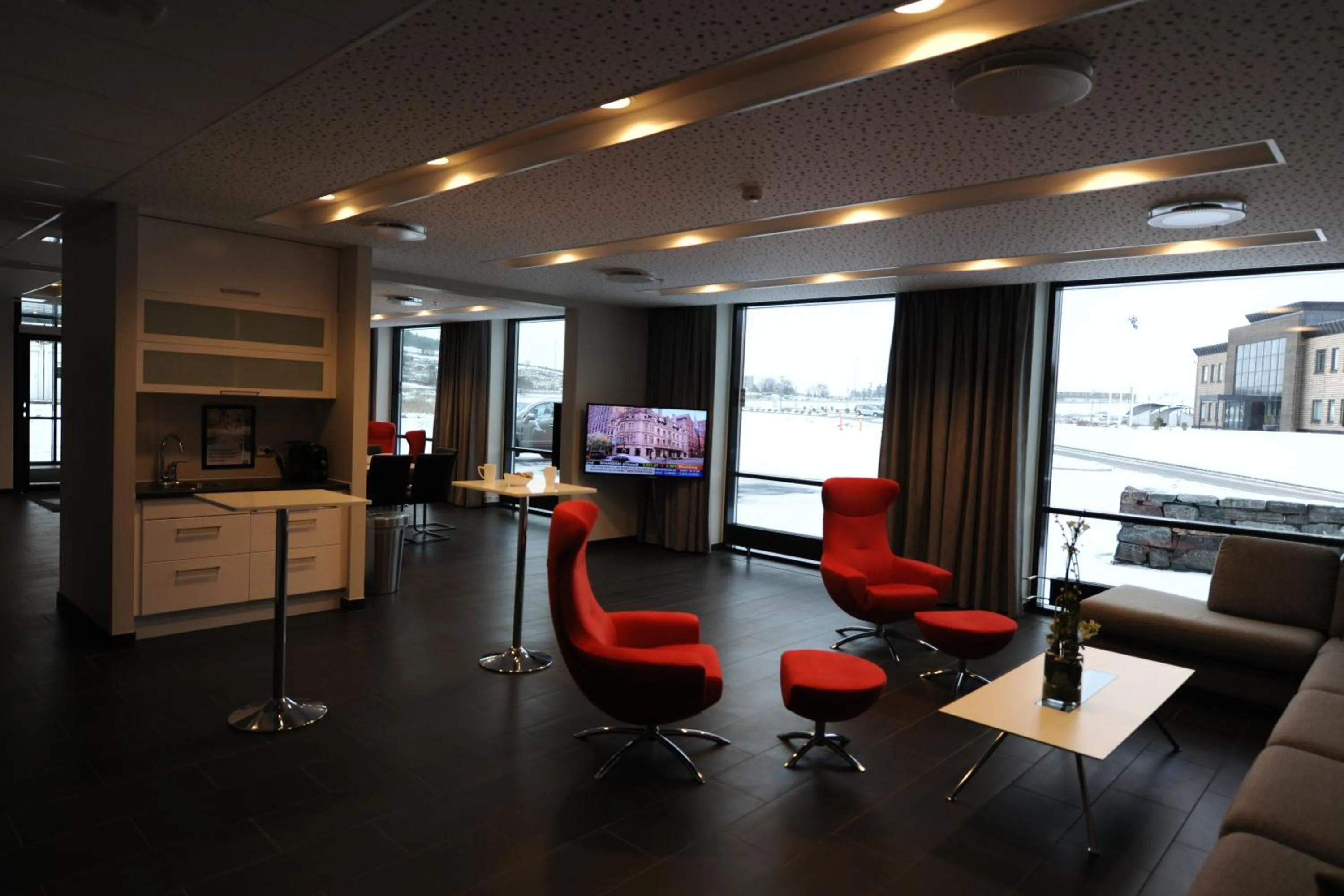 Lobby or reception in Tananger Apartment Hotel