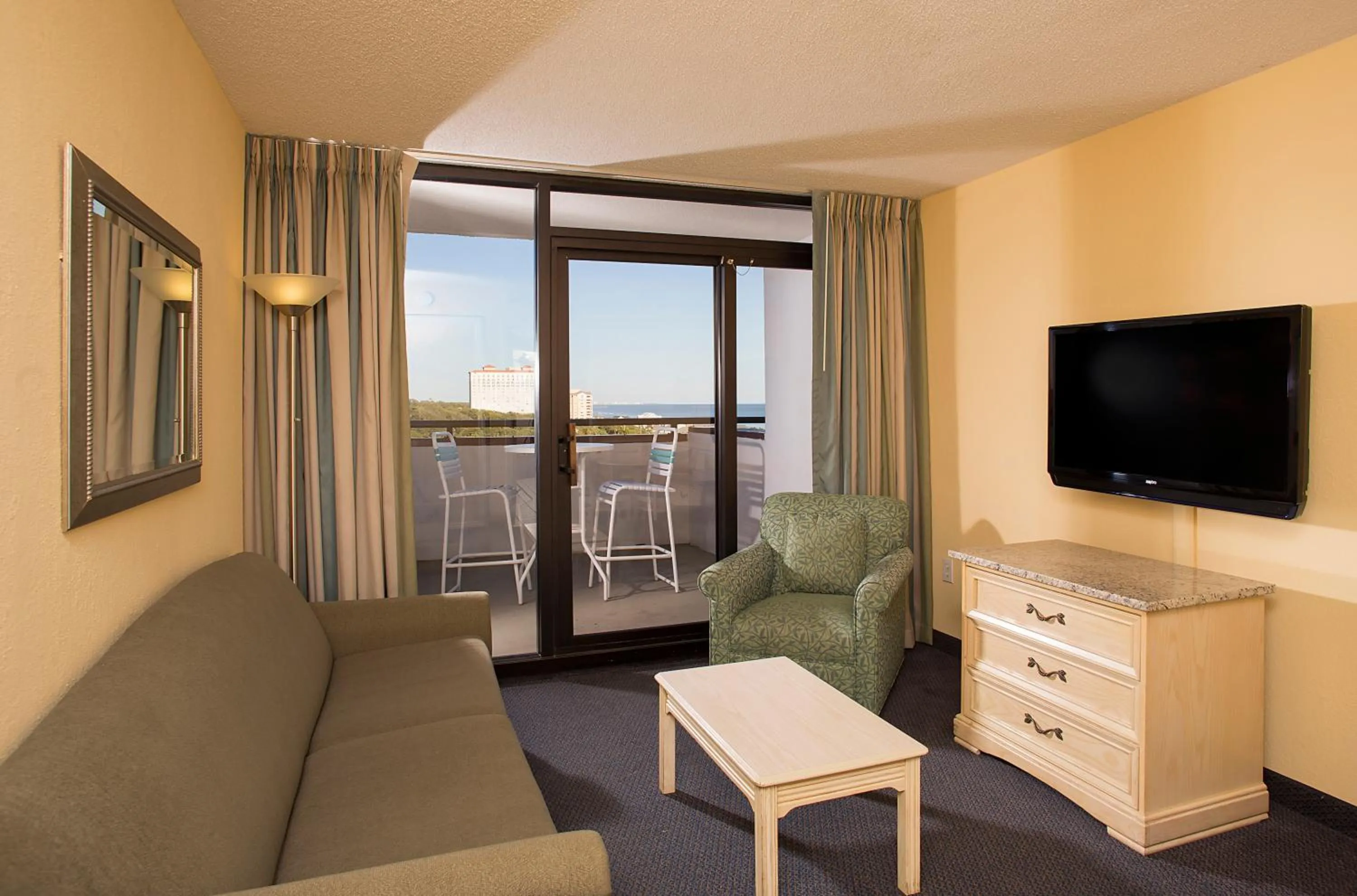 Living room in Grande Shores Ocean Resorts Condominiums