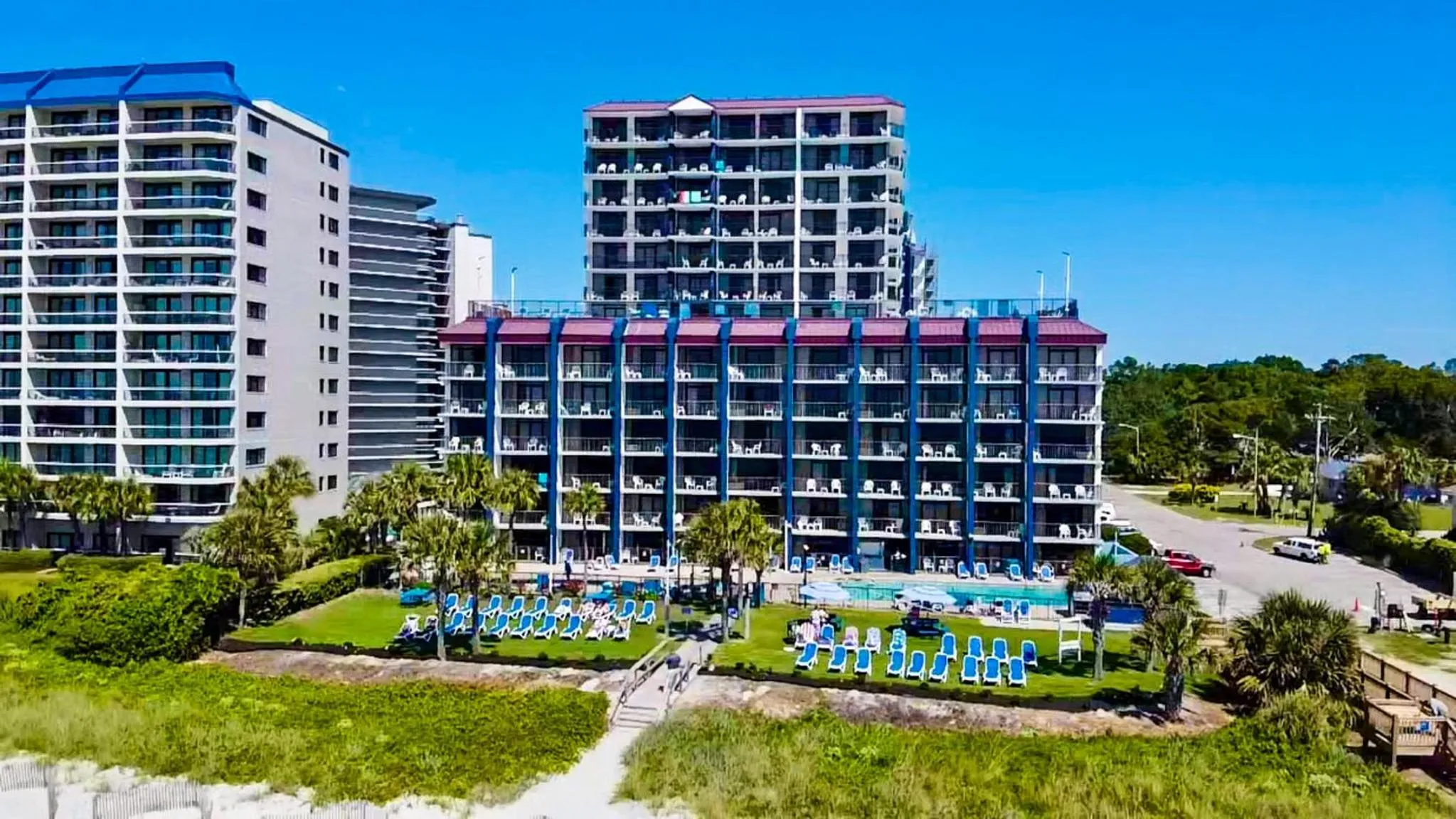 Property building in Grande Shores Ocean Resorts Condominiums