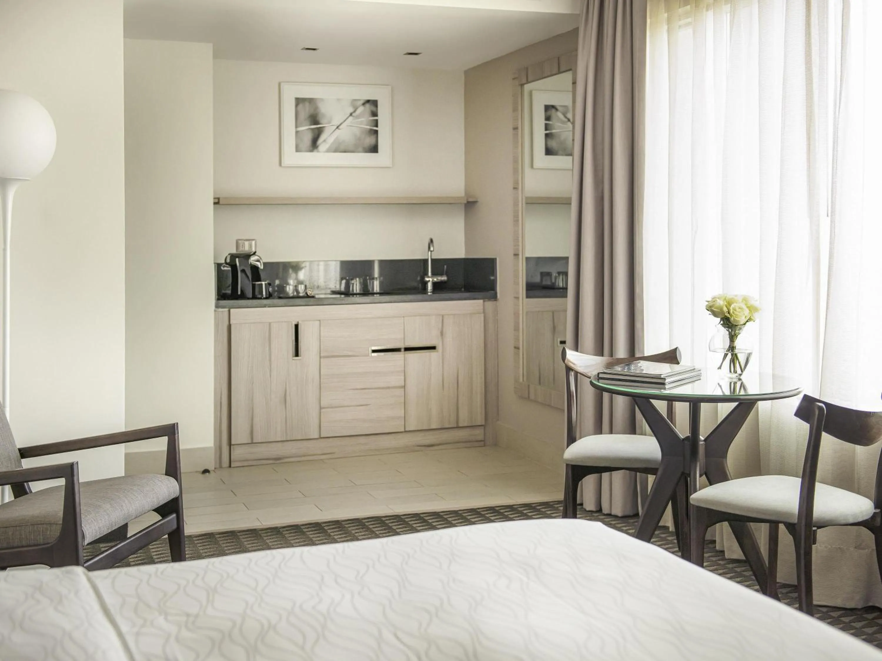 Bedroom in Pullman Santiago Vitacura