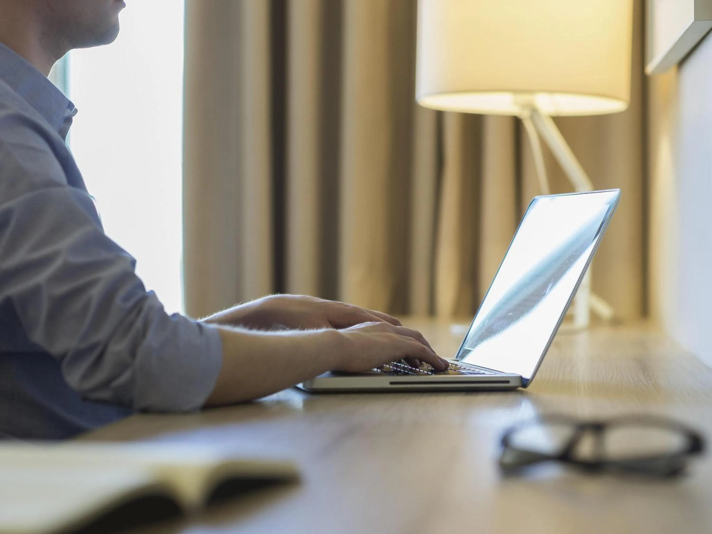 Bedroom in Pullman Santiago Vitacura