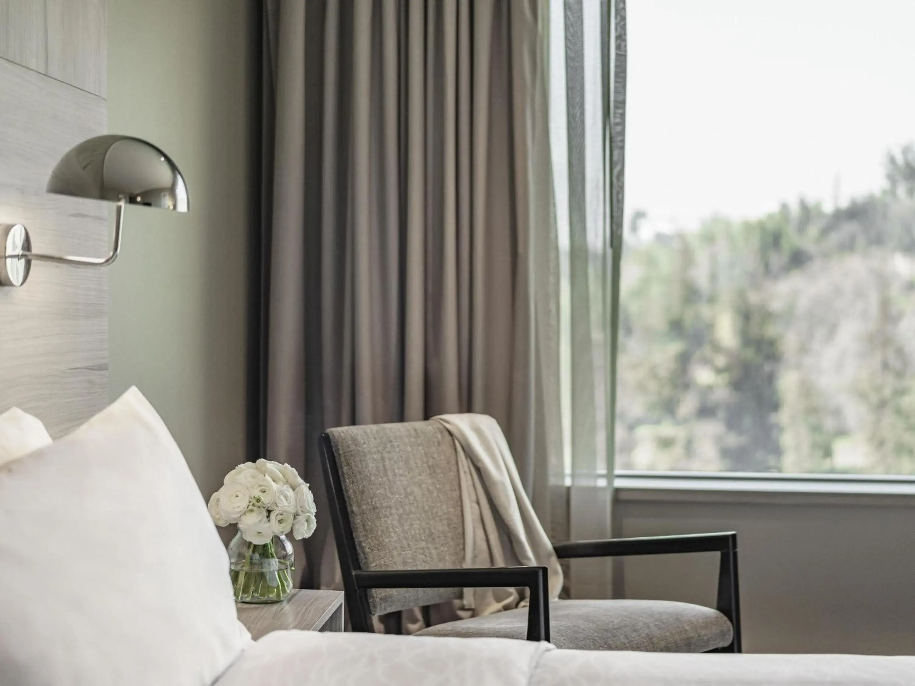 Deluxe Room with Two Queen Beds in Pullman Santiago Vitacura Deluxe Room with Two Queen Beds in Pullman Santiago Vitacura