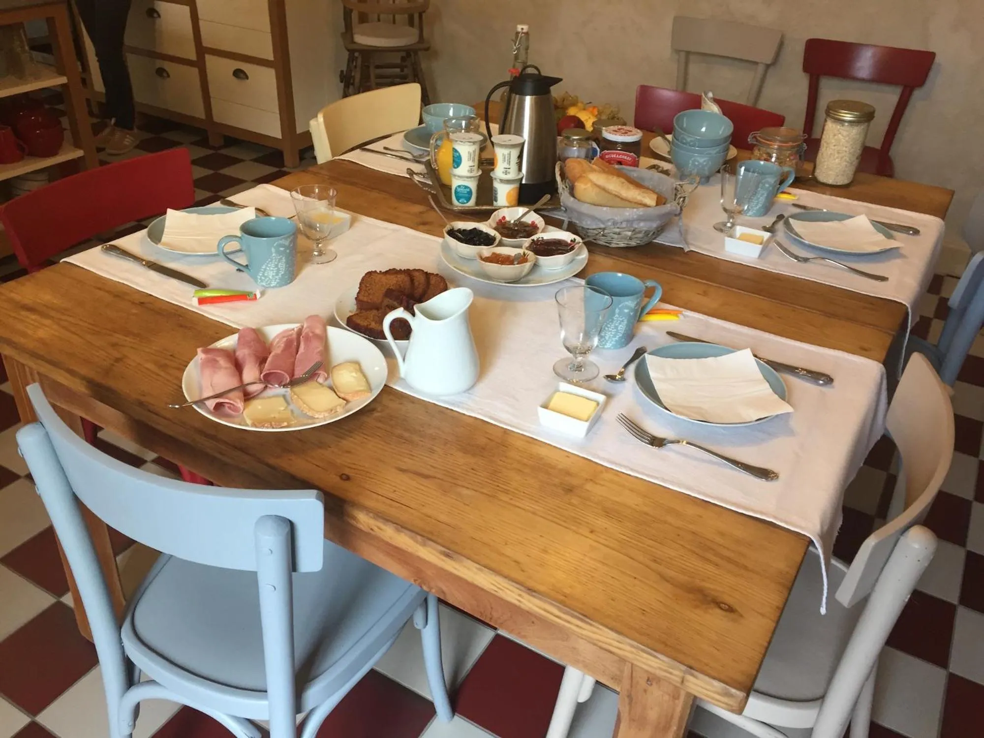 Continental breakfast in Maison D'Orride