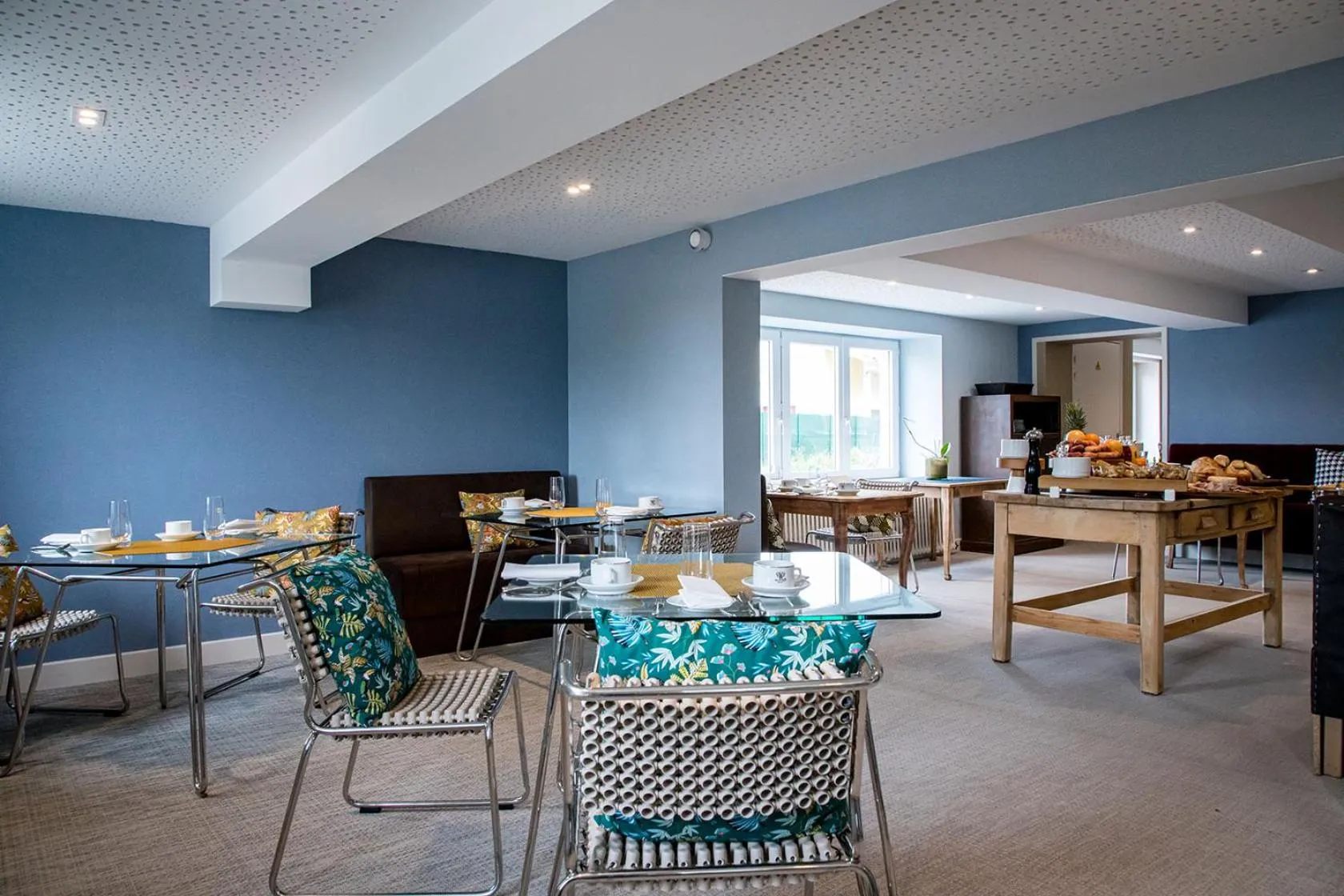 Breakfast in Hôtel Restaurant Gastronomique La Huchette