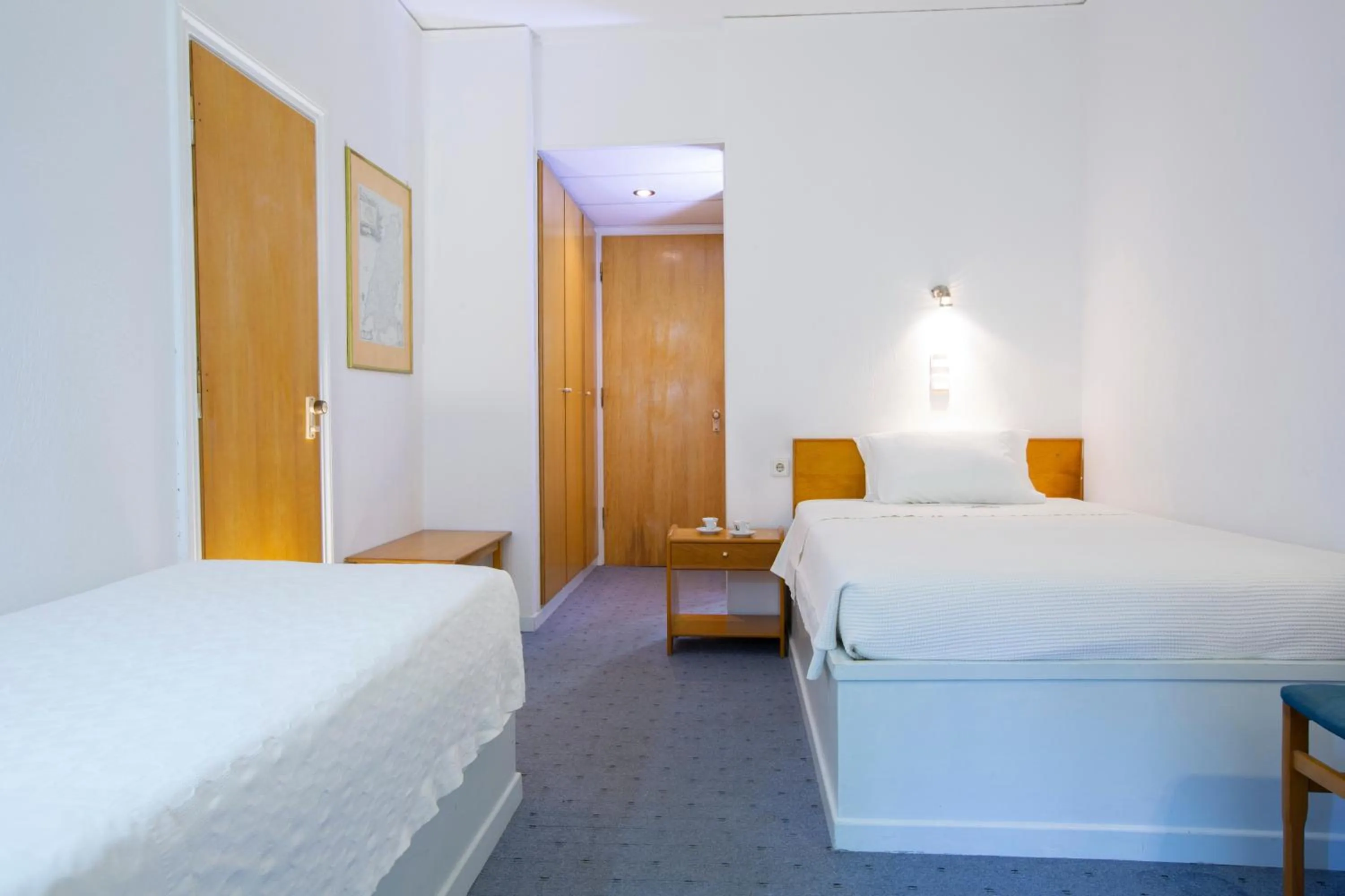 Photo of the whole room in Odyssey Hotel