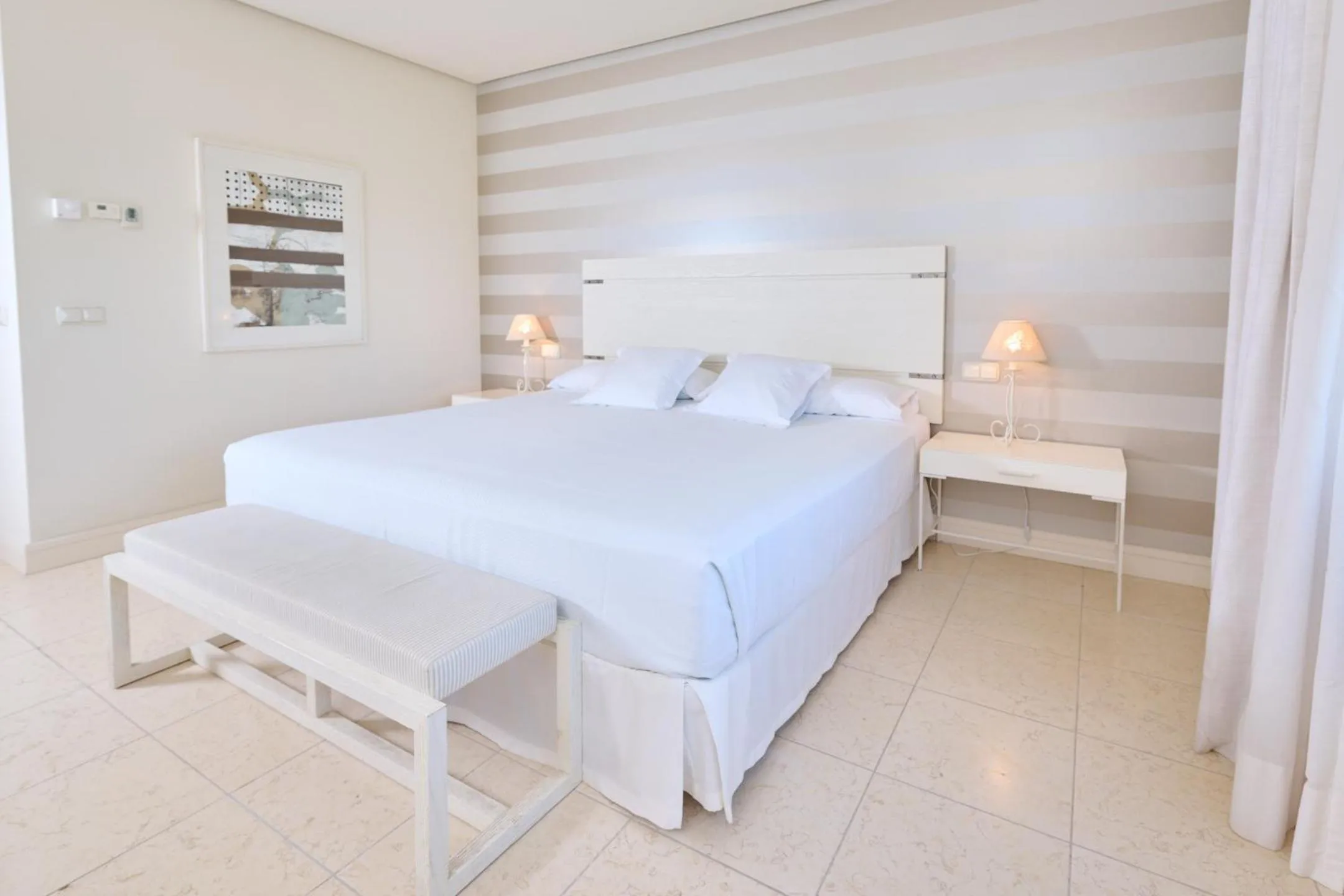 Bedroom, Bed in Aparthotel Novo Resort