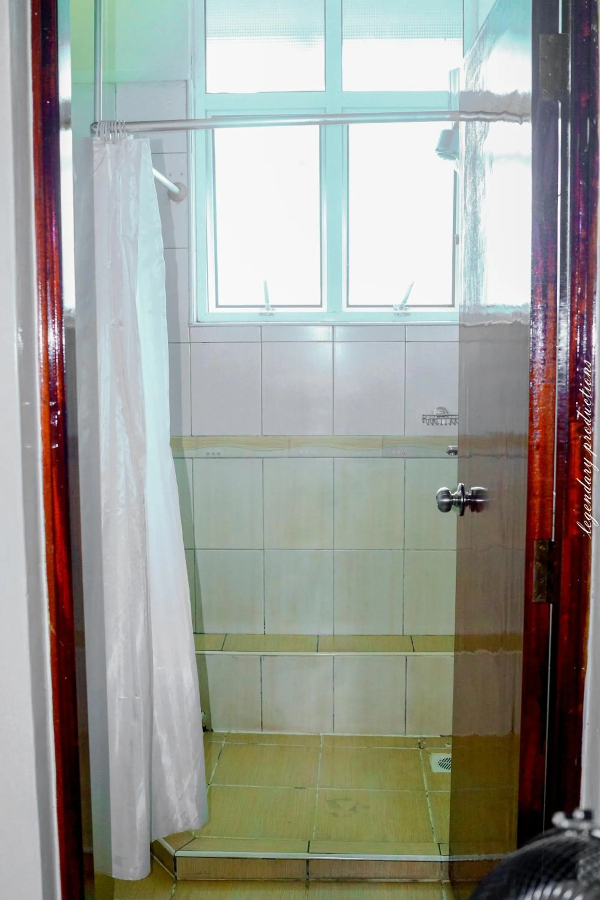 Bathroom in Jamia Central Hotel