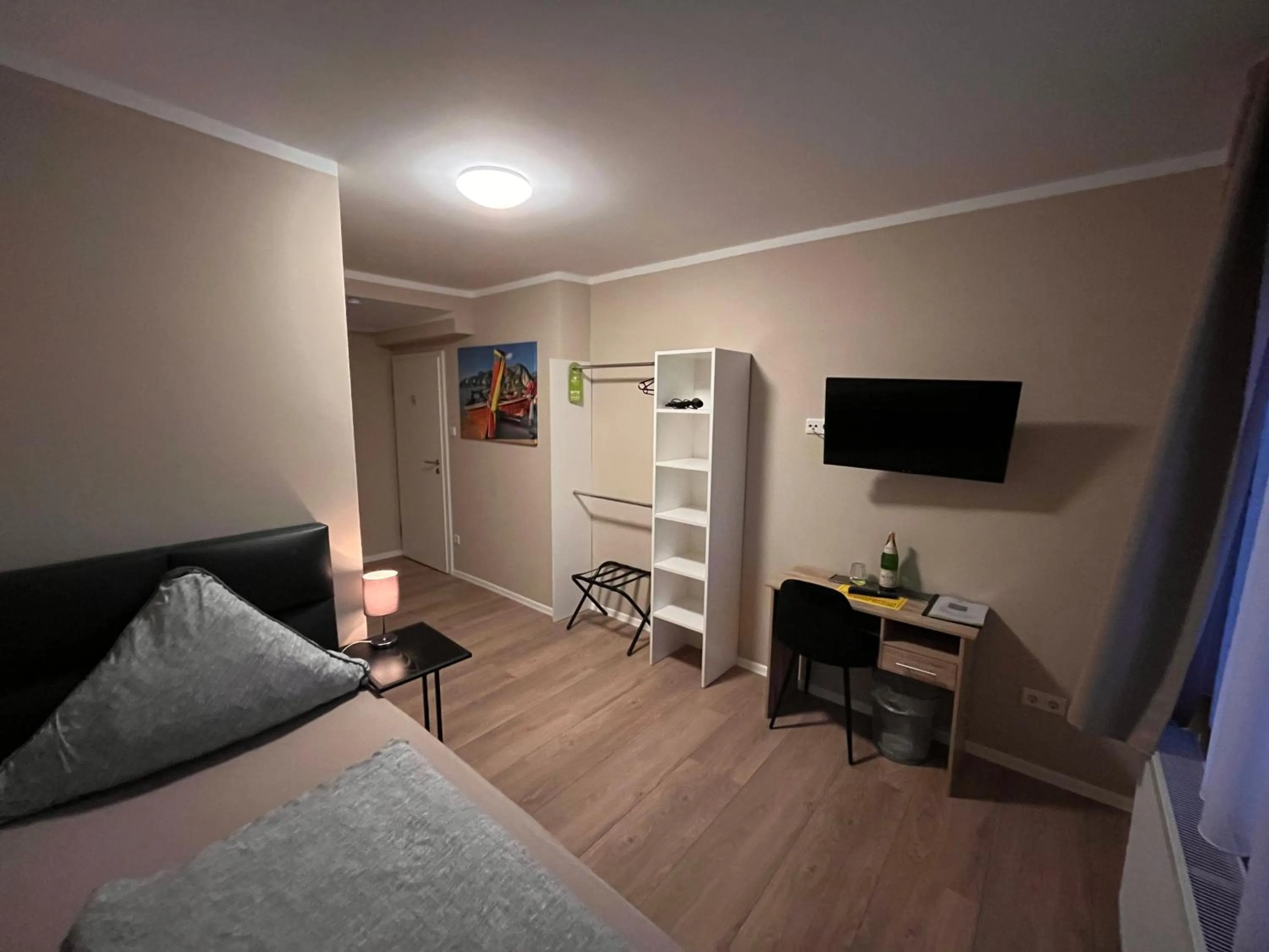 Bed in Checkinn Hotel