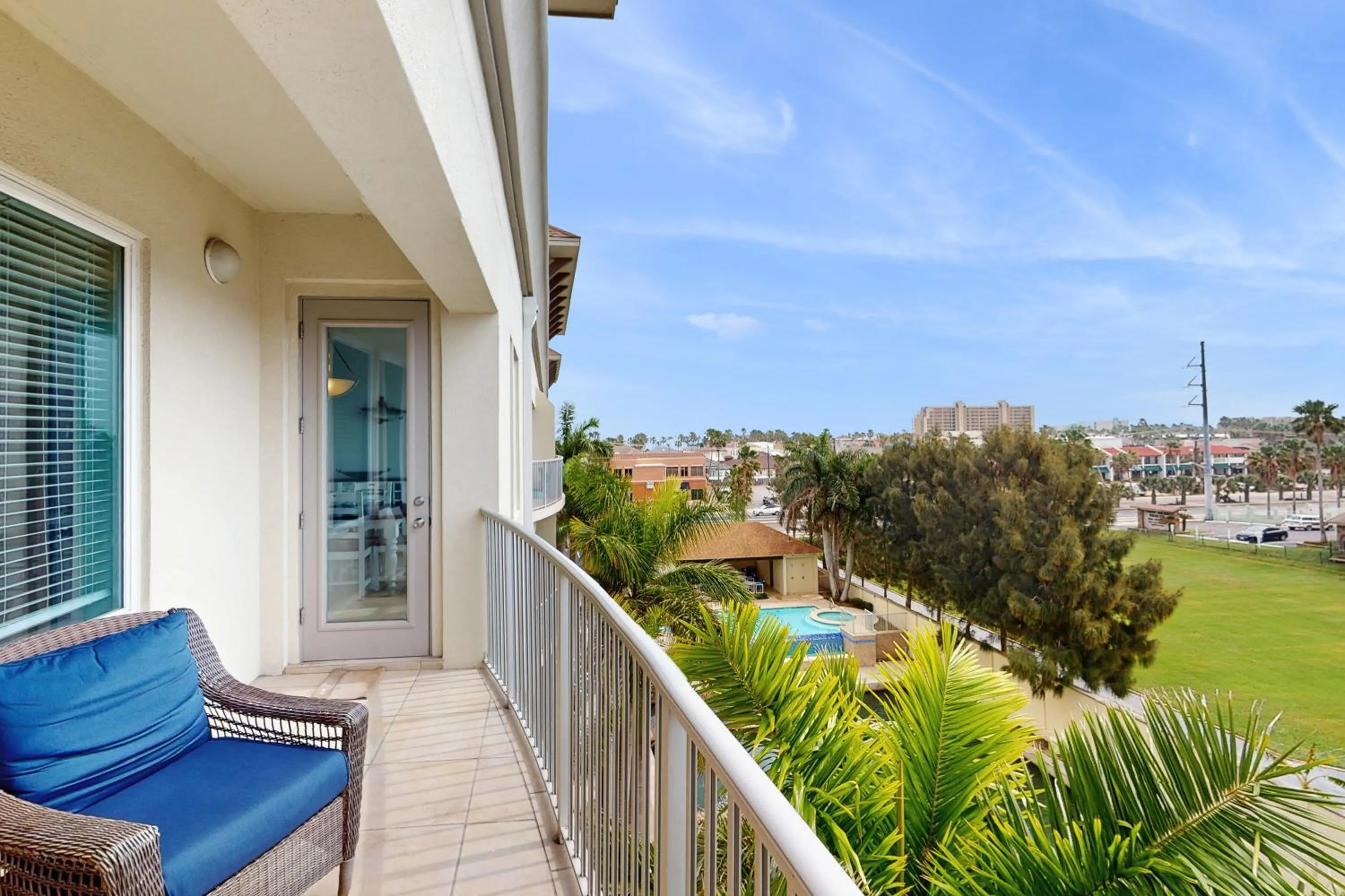 Las Marinas Condominiums 405