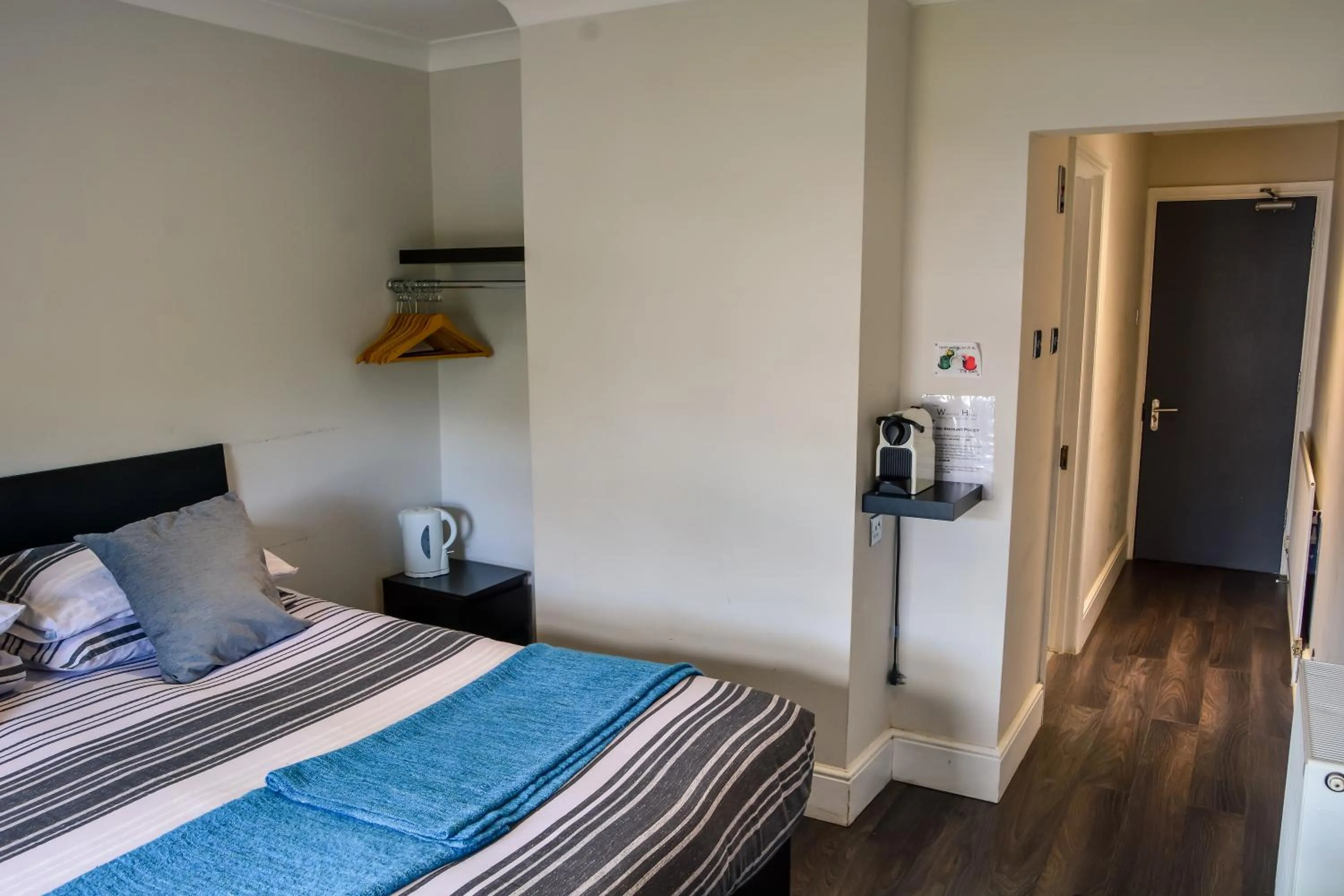 Bedroom, Bed in Arches Guest House