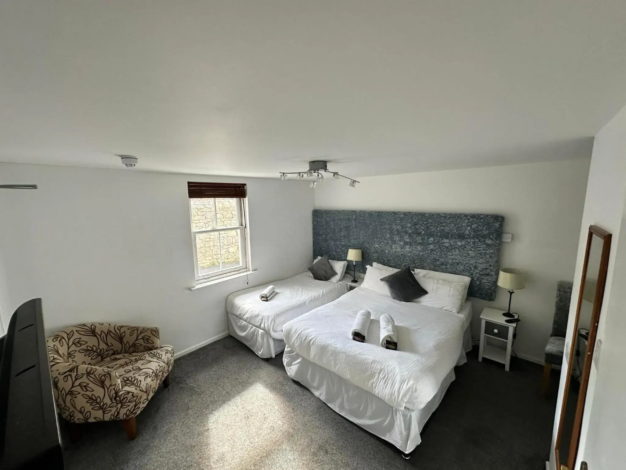 Silver Family of 3 in The Jubilee Hotel East - with Spa Facilities & Smokehouse - NEWLY REFURBISHED FACILITIES Silver Family of 3 in The Jubilee Hotel East - with Spa Facilities & Smokehouse - NEWLY REFURBISHED FACILITIES