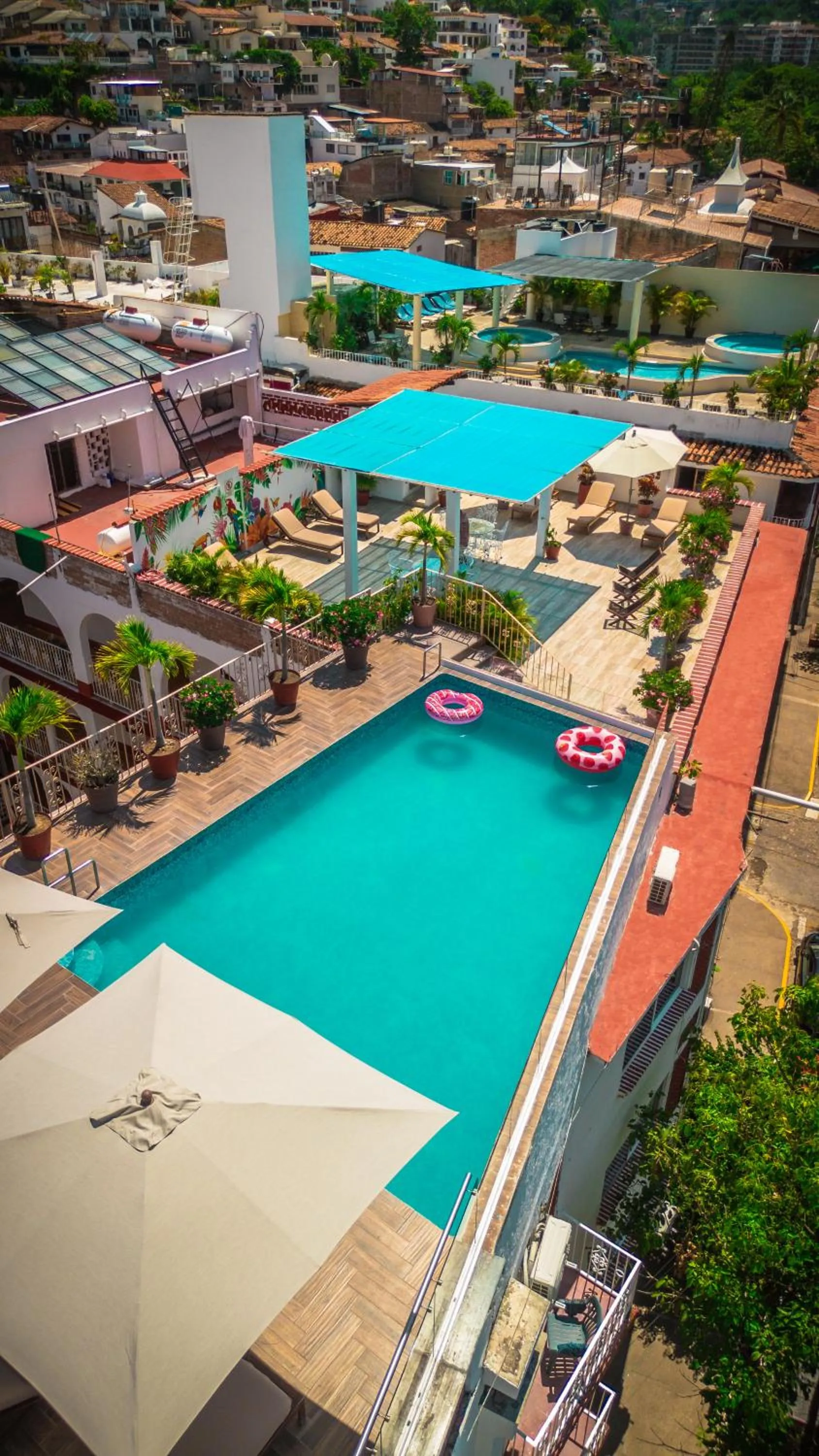 Swimming pool in Hotel Encino Malecón Centro Puerto Vallarta