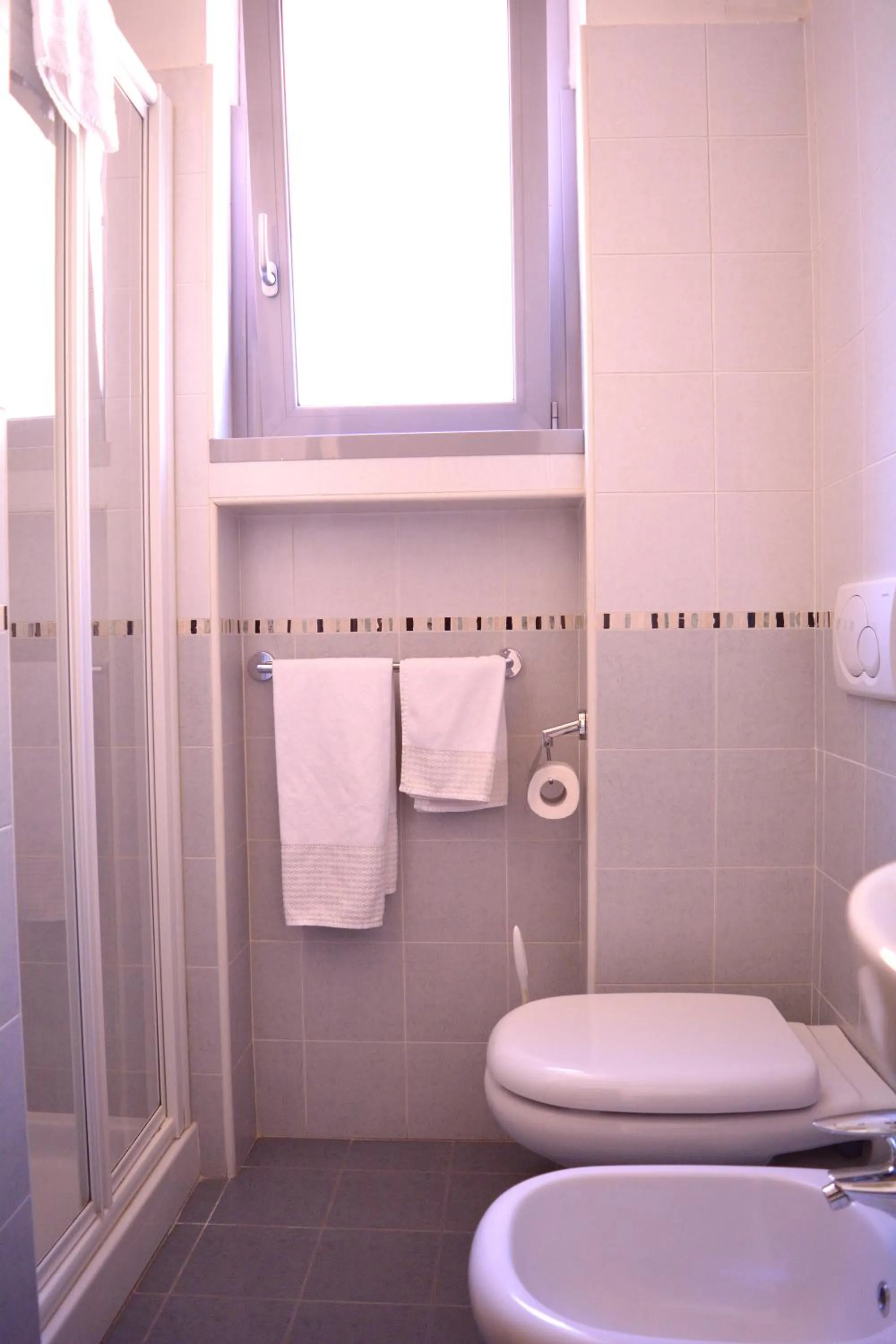 Bathroom in Hotel Susa