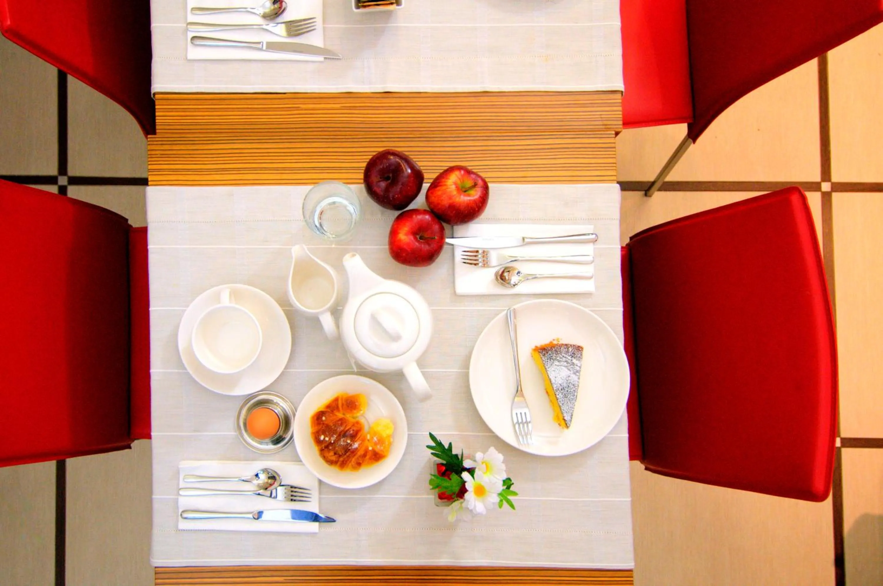 Breakfast in Hotel Susa