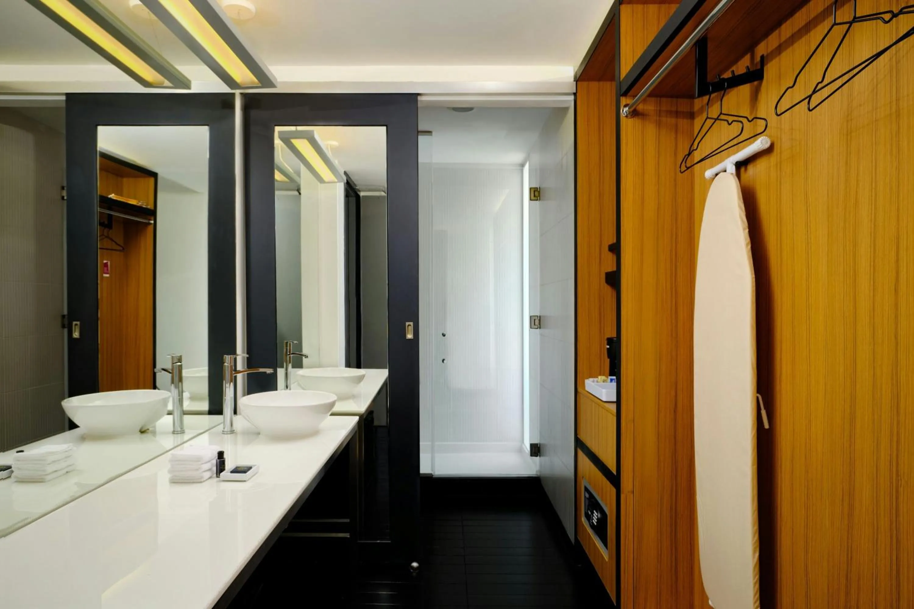 Bathroom in Aloft Miami Doral