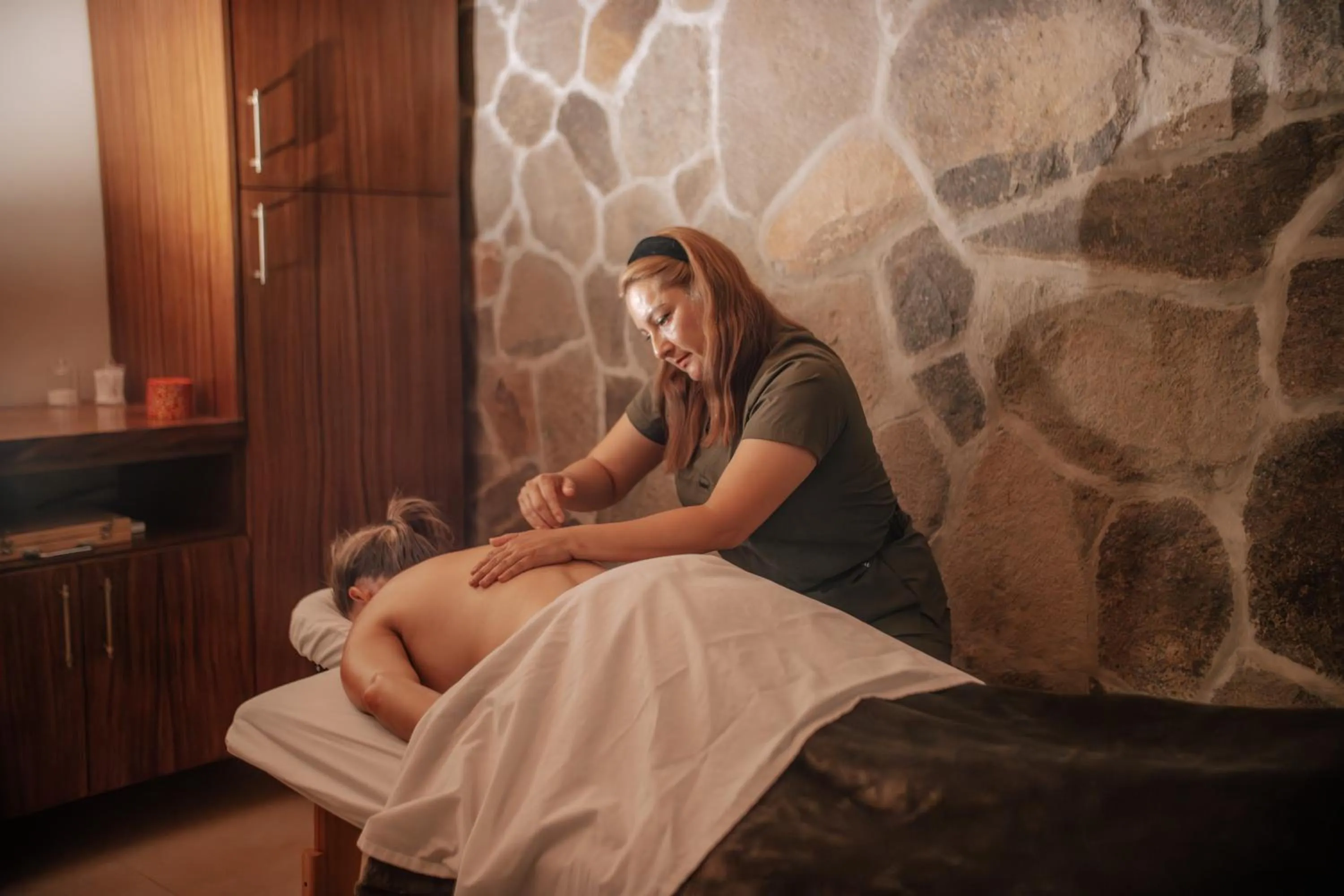 Massage in Contemplacion Resort & Spa