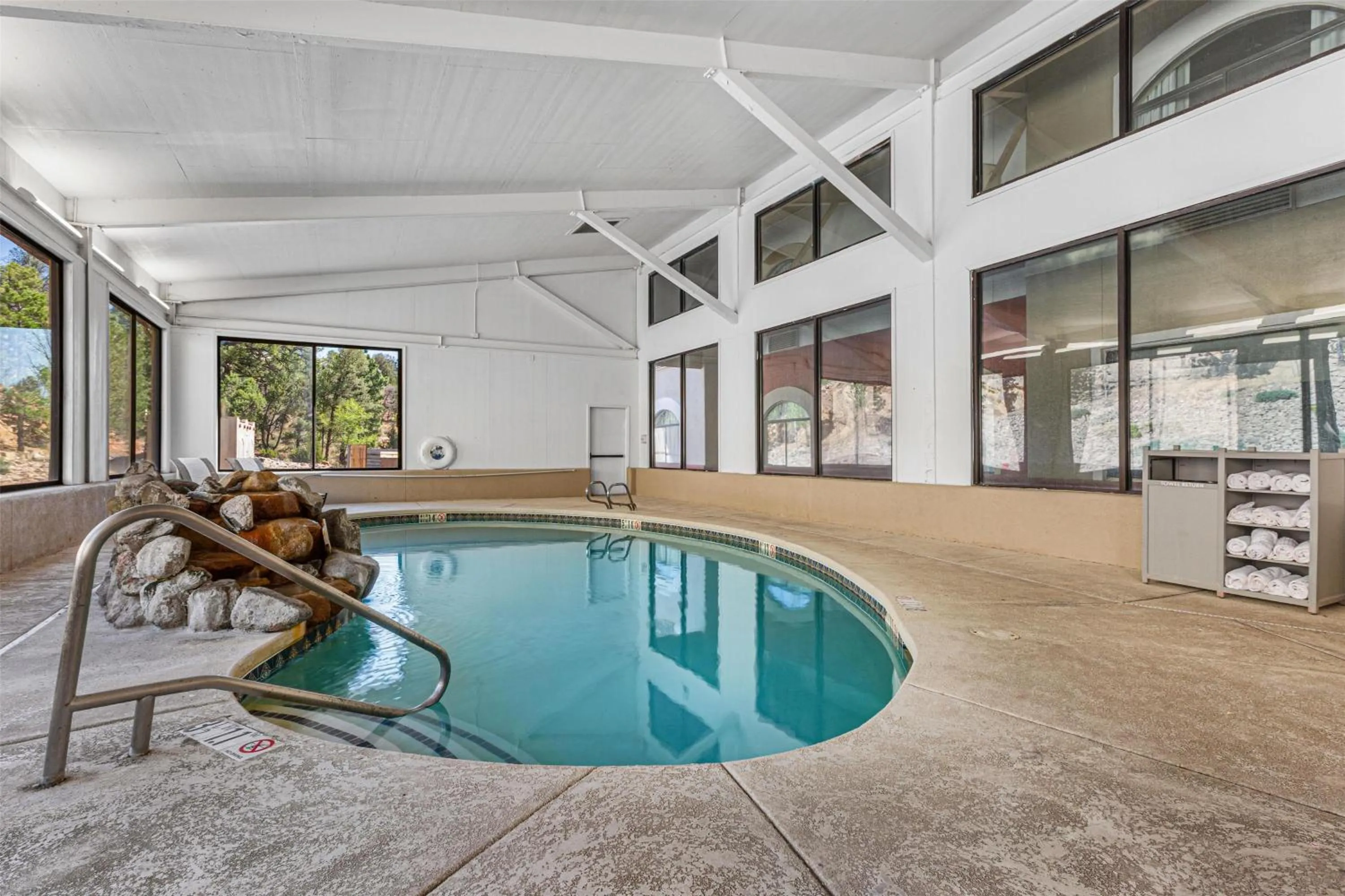 Pool view in Best Western Plus Ruidoso Inn