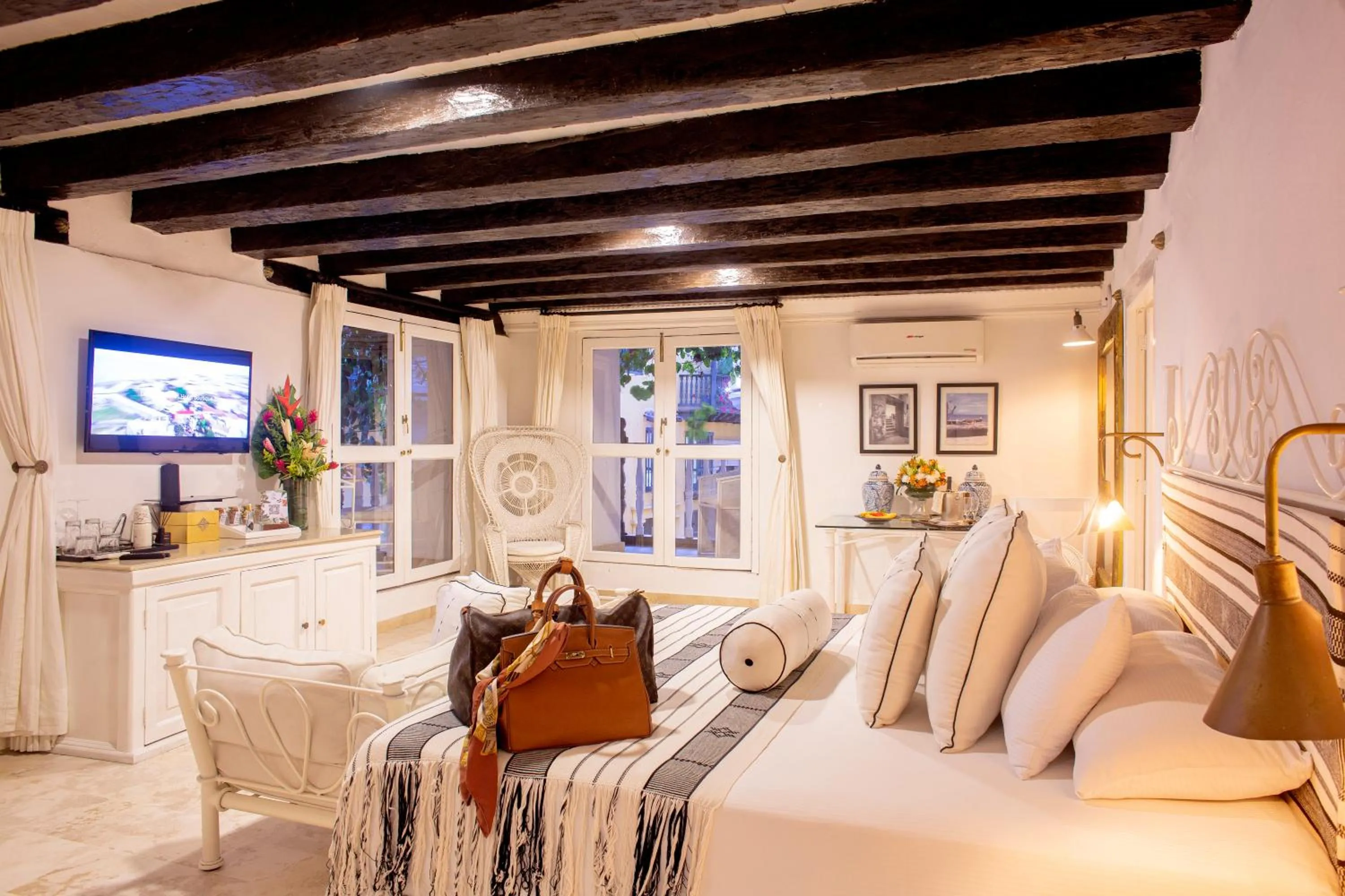 Bed in Leones de Alba Hotel Boutique