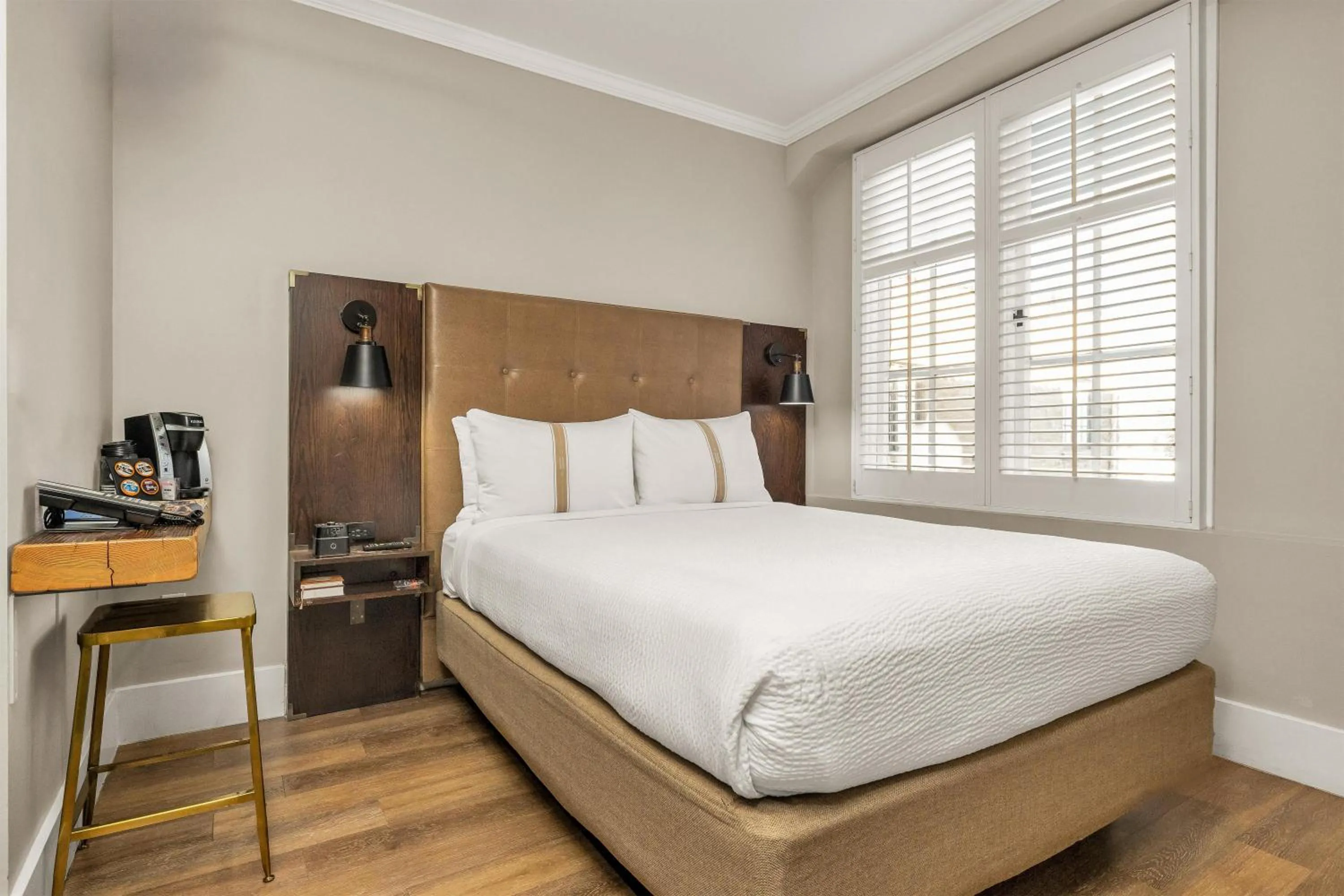 Bed in Hotel Petaluma, Tapestry Collection by Hilton