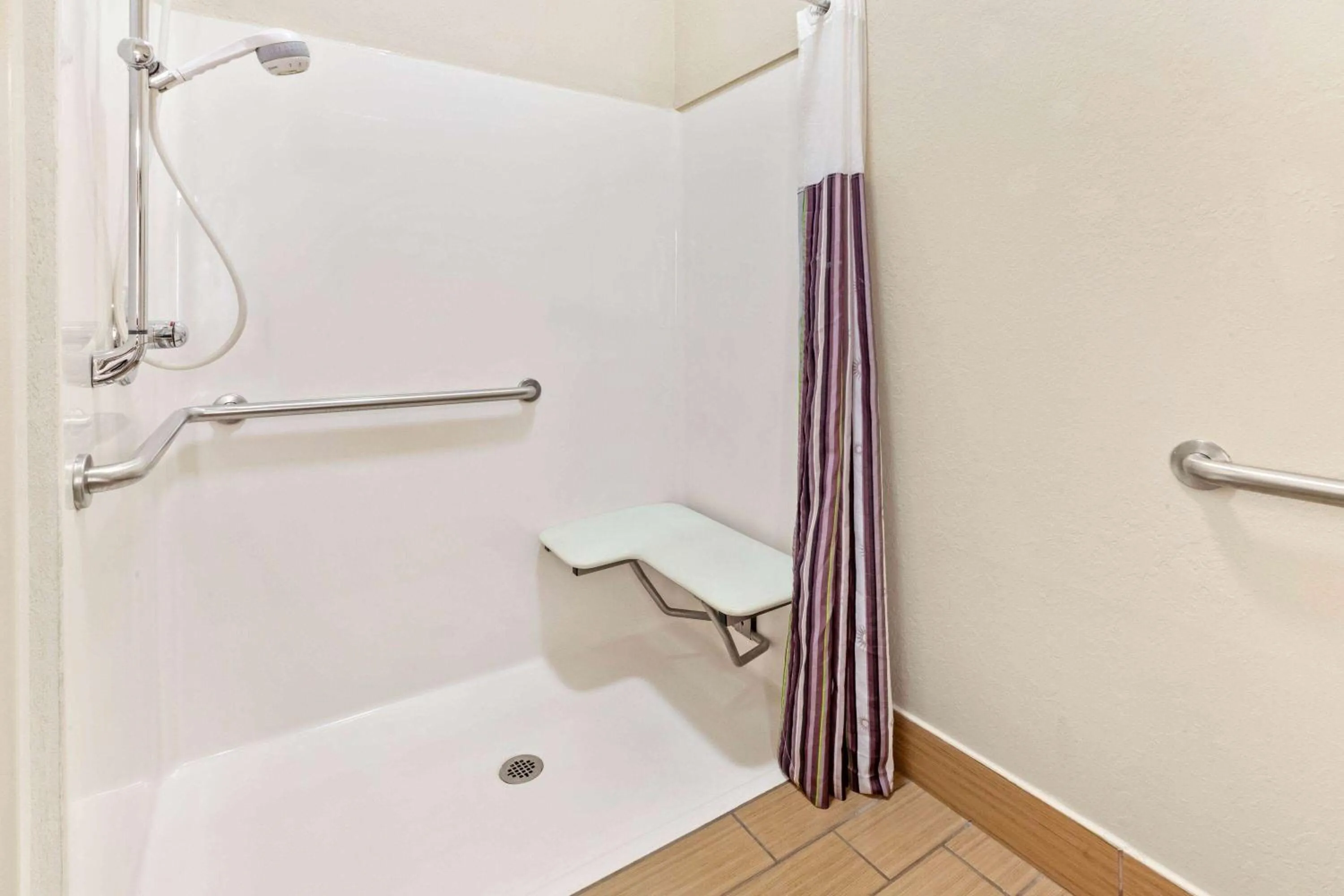 Shower in La Quinta by Wyndham South Bend
