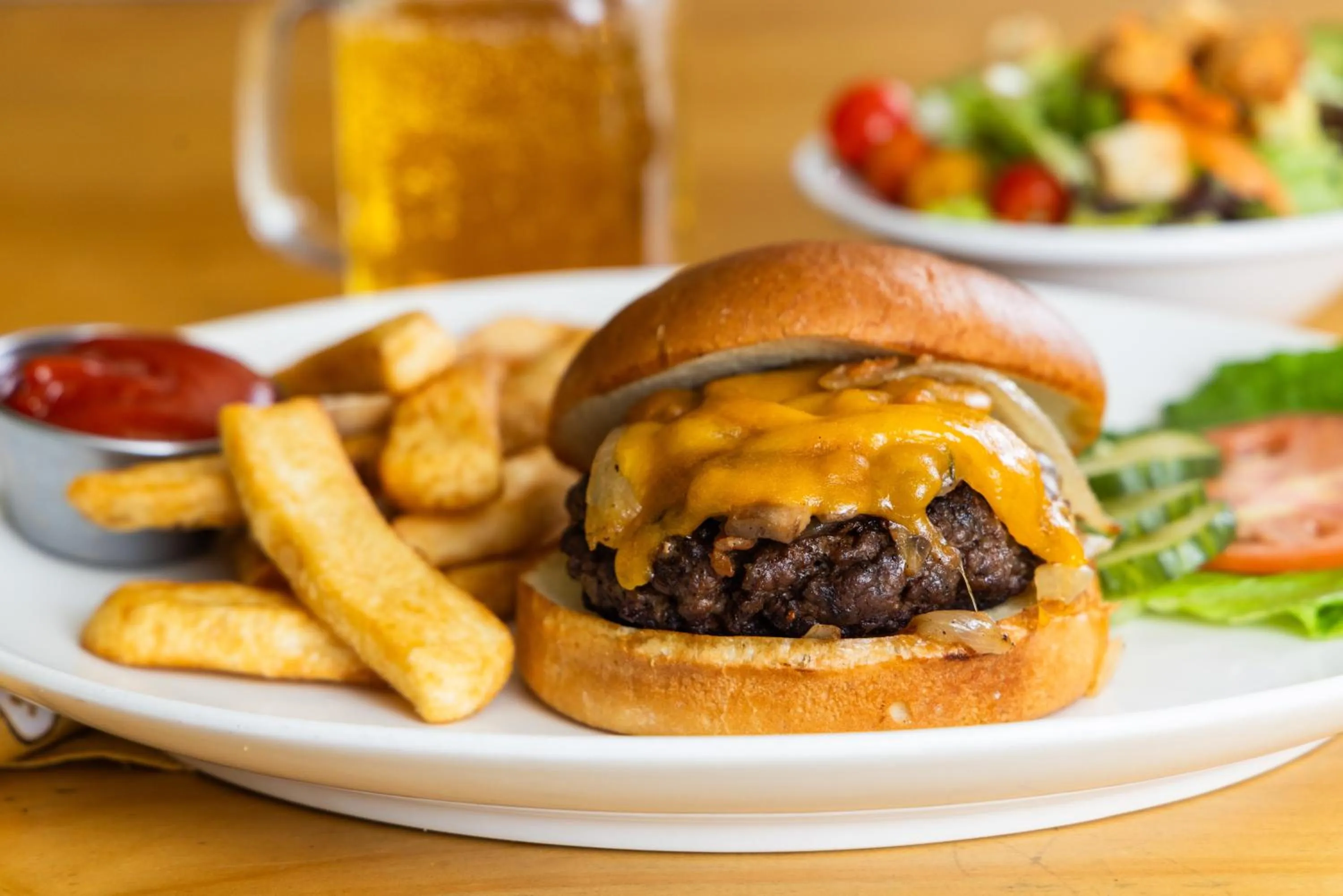 Restaurant/places to eat in Broken Spur Inn & Steakhouse