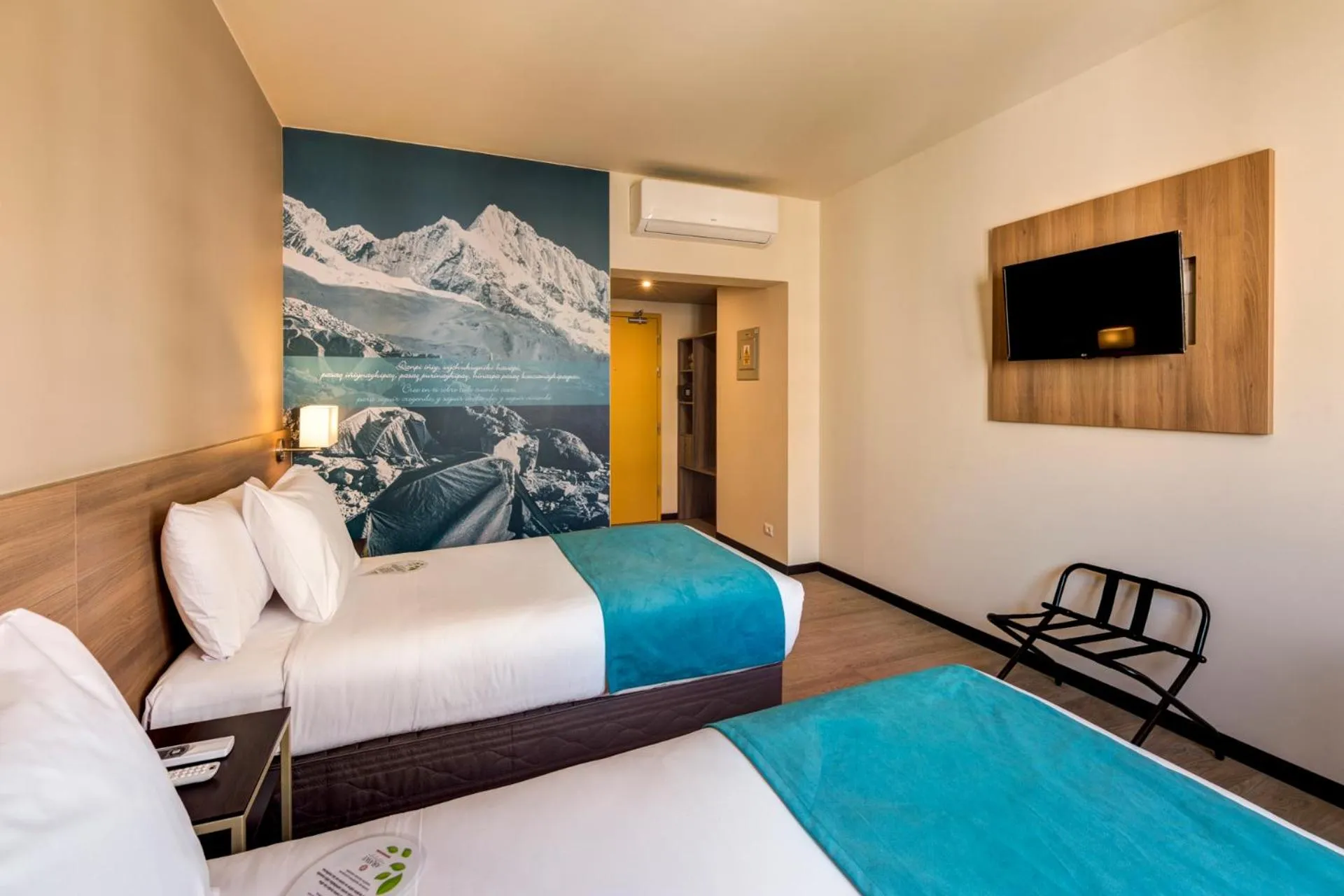 Bed in Arawi Miraflores Express